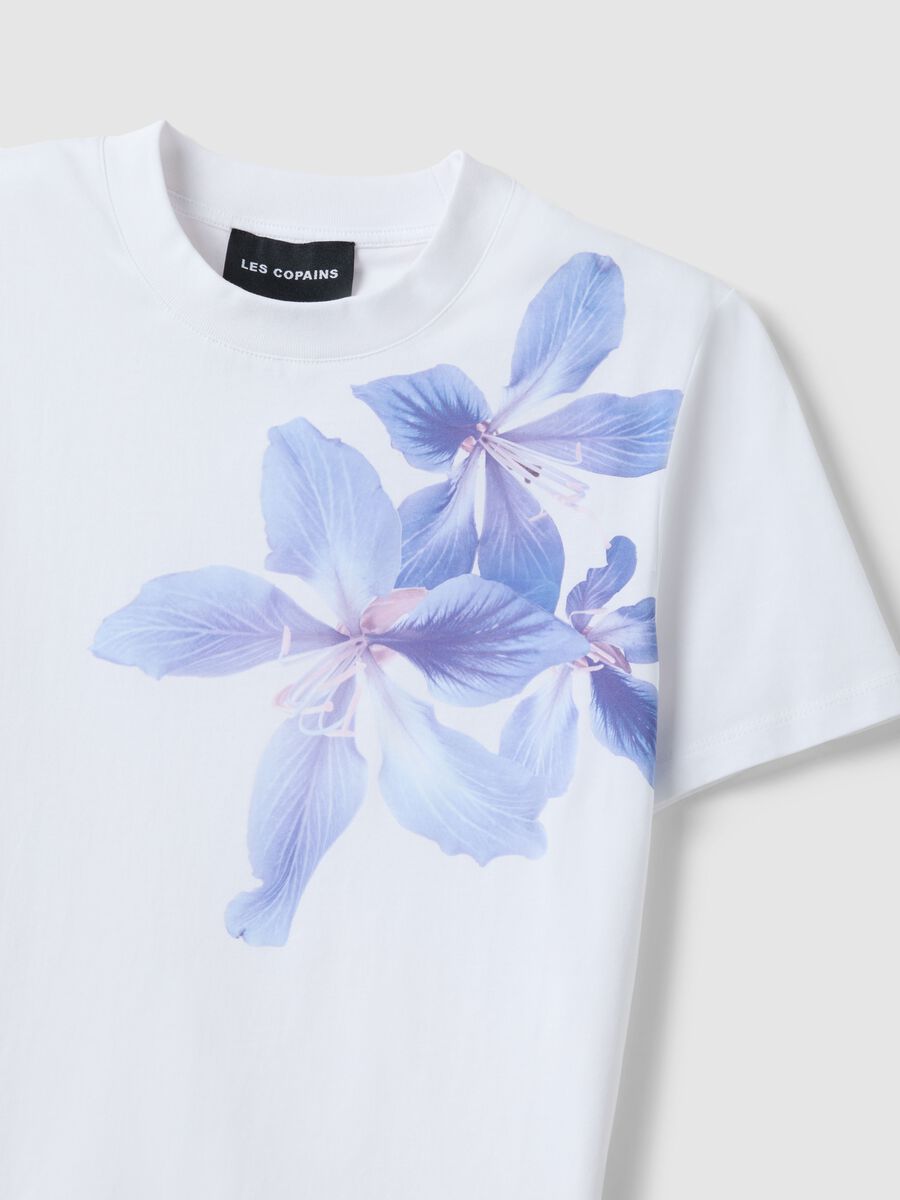 White pure cotton regular fit t-shirt with floral print_1