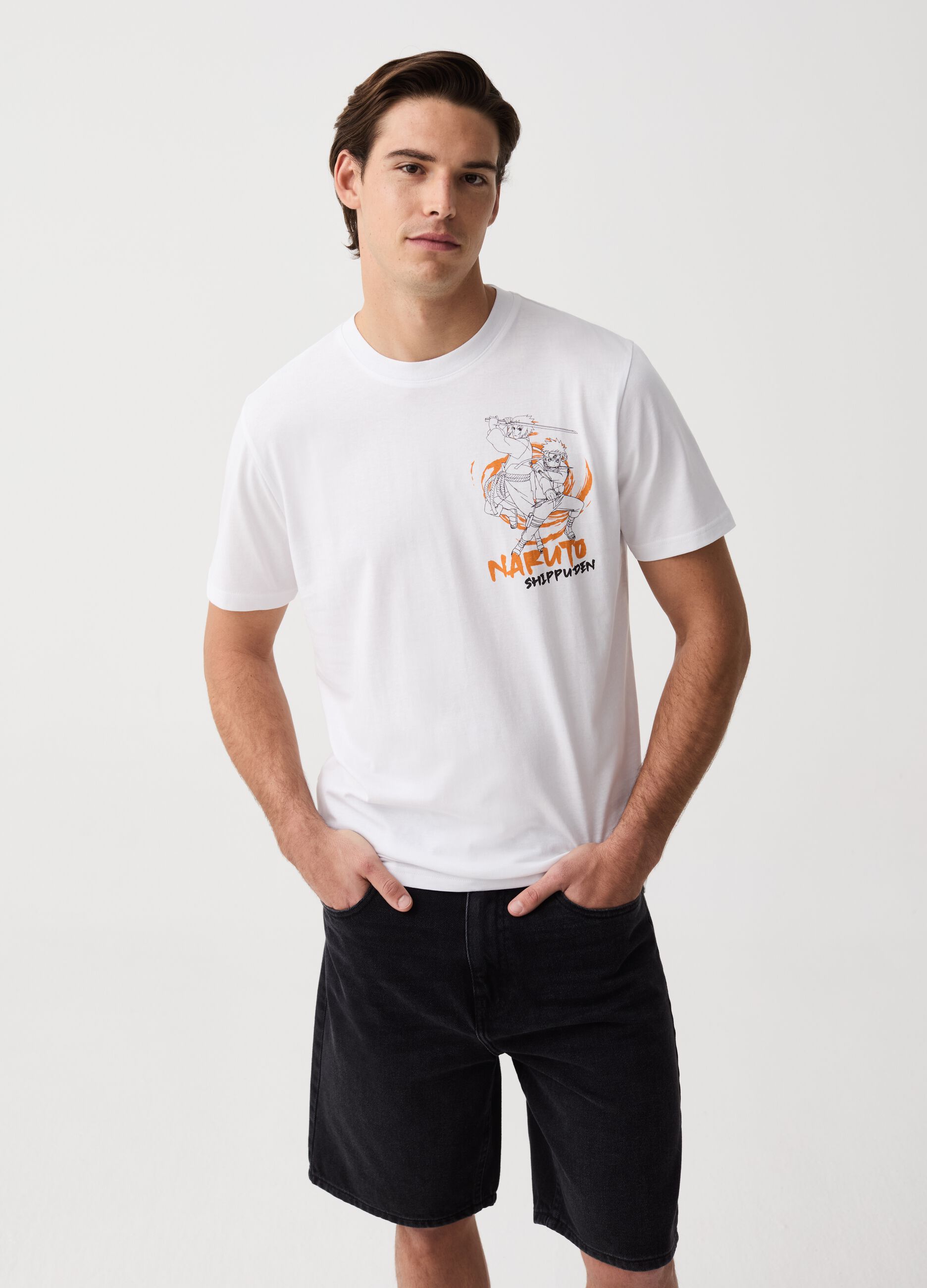 Camiseta con estampado Naruto Shippuden