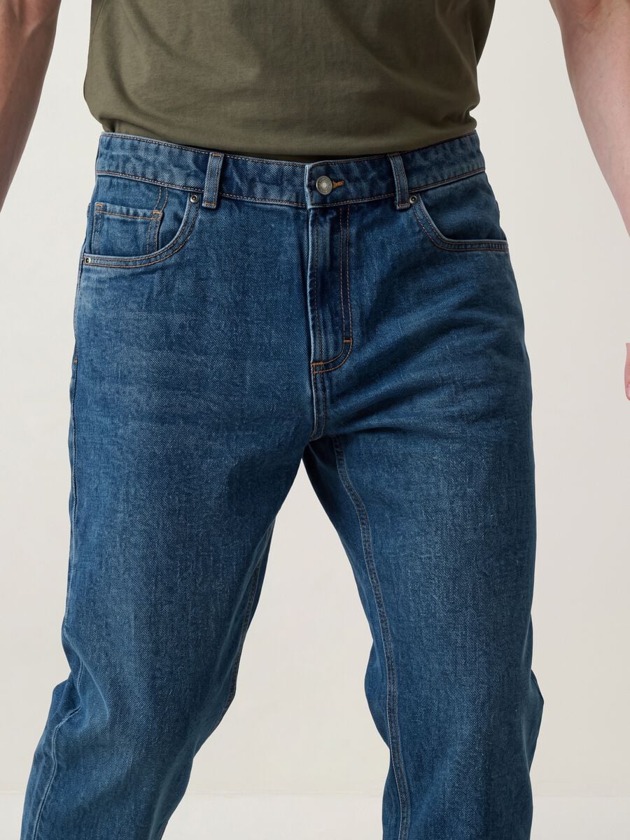 Blue denim jeans in cotton and viscose blend, regular fit_2