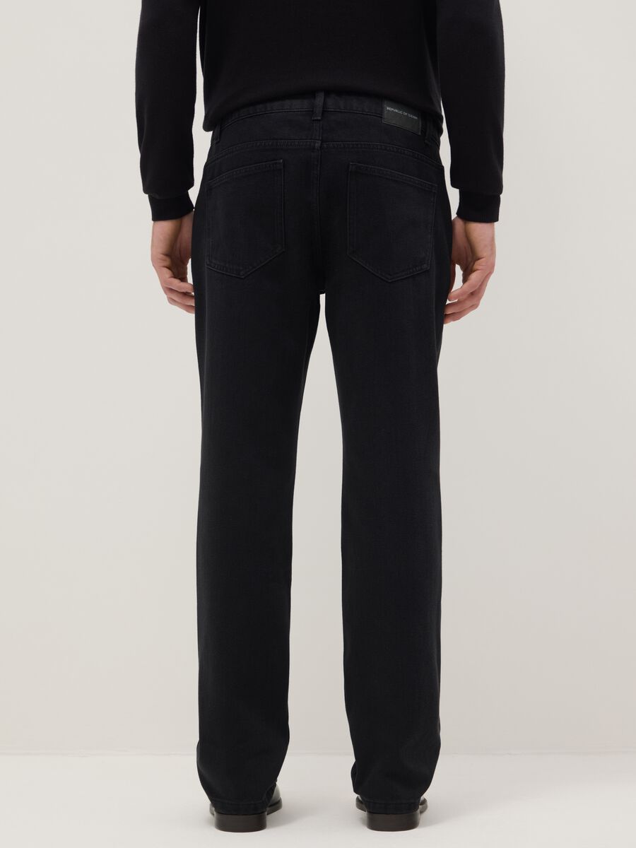 Black cotton blend trousers in regular fit_2