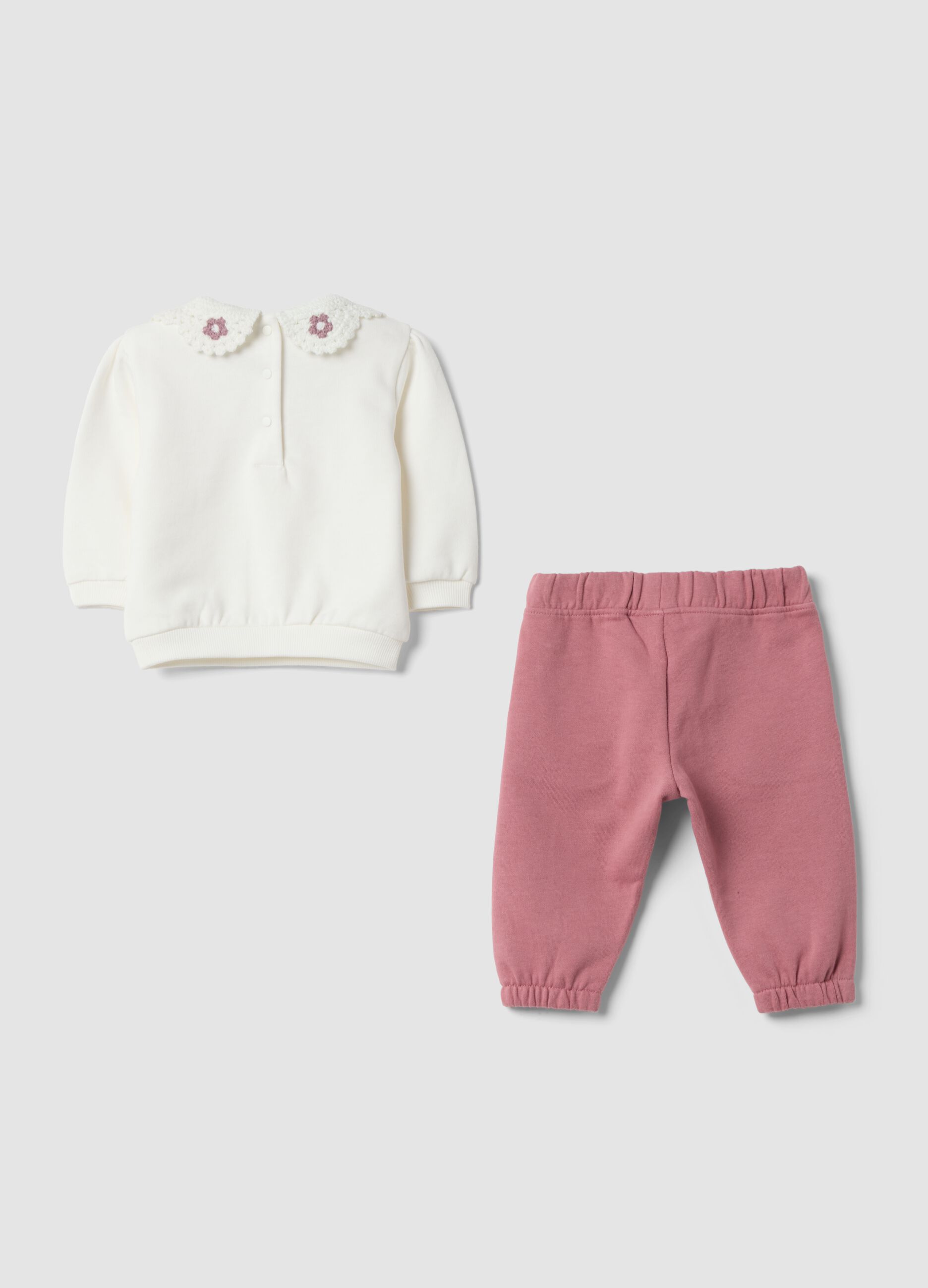 Pink two-piece set in pure organic cotton with crochet collar