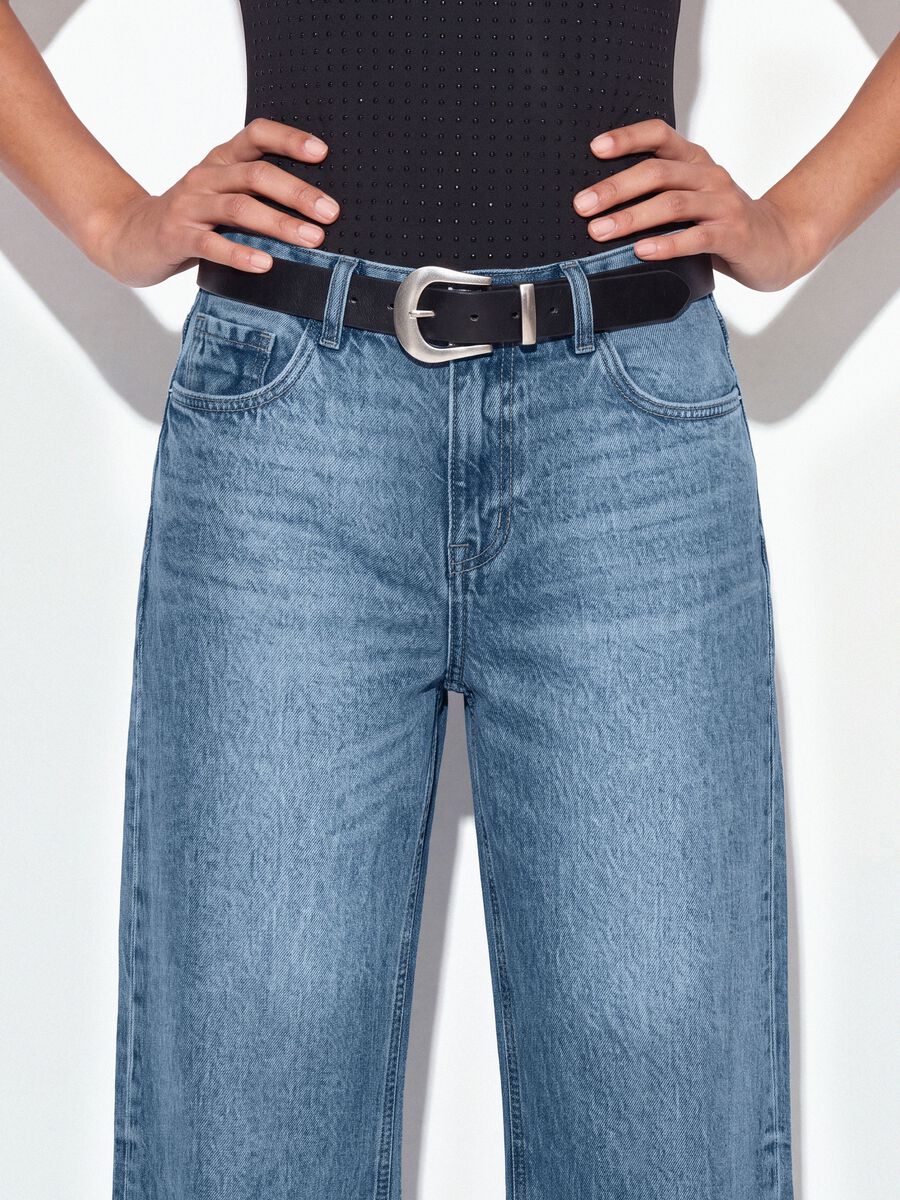 Light Blue Denim Wide-Leg Jeans in 100% Cotton_3