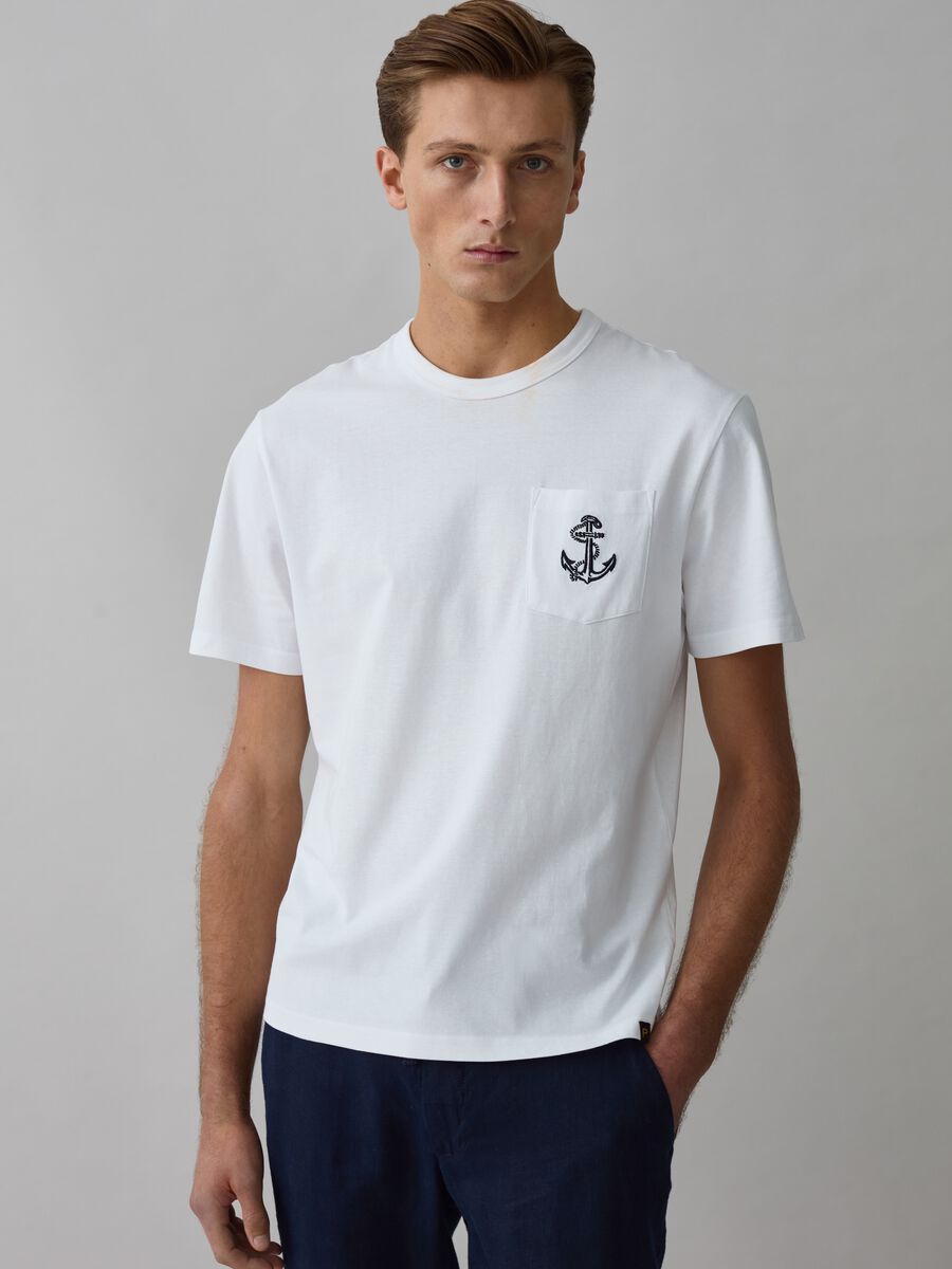 T-shirt with pocket and anchor embroidery_0