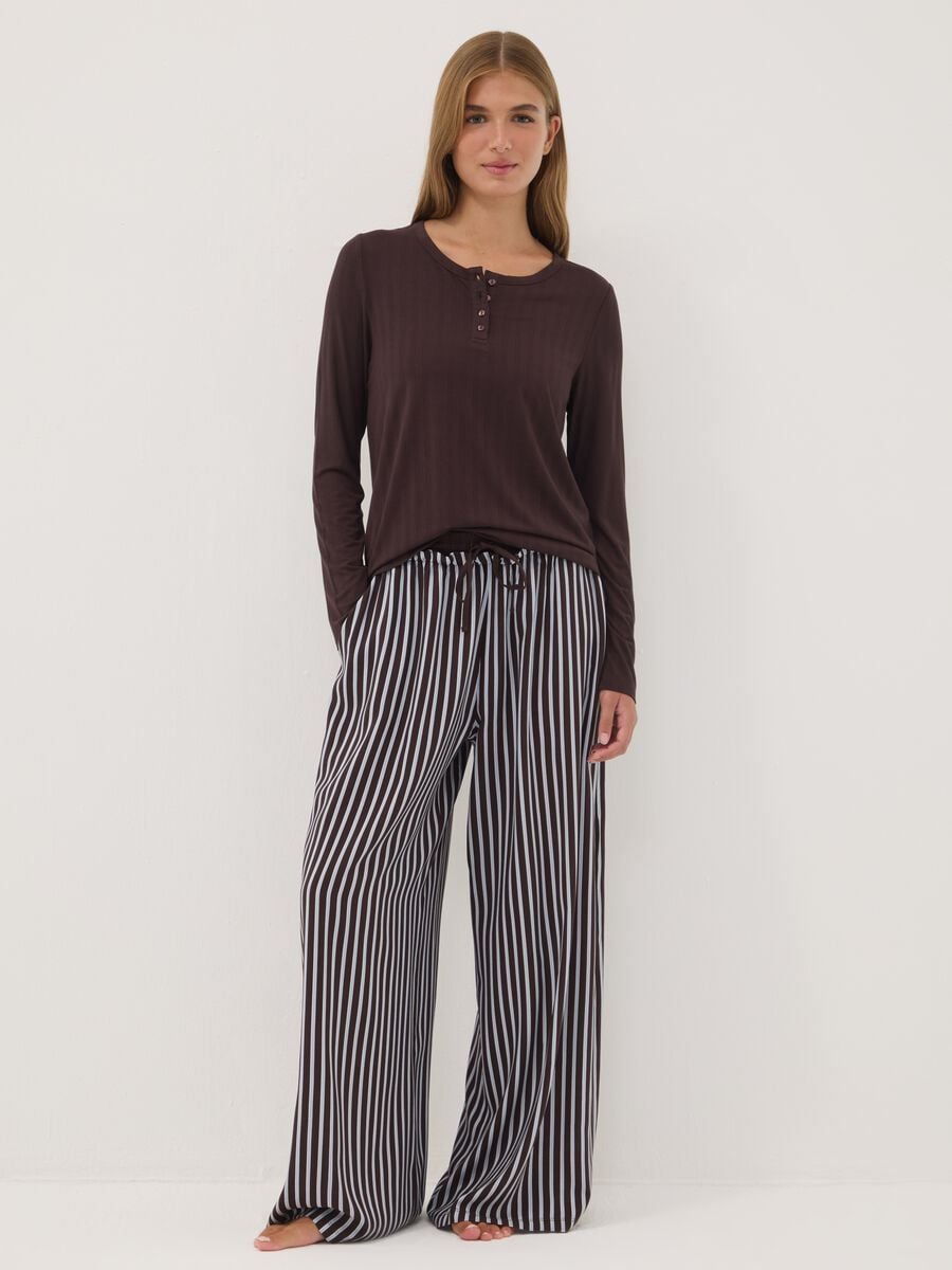 Brown ribbed stretch viscose pyjama top_0