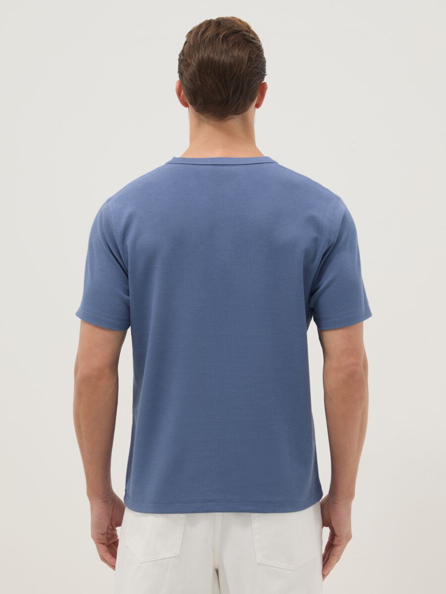 Blue short-sleeve regular fit t-shirt with seraphim collar_3