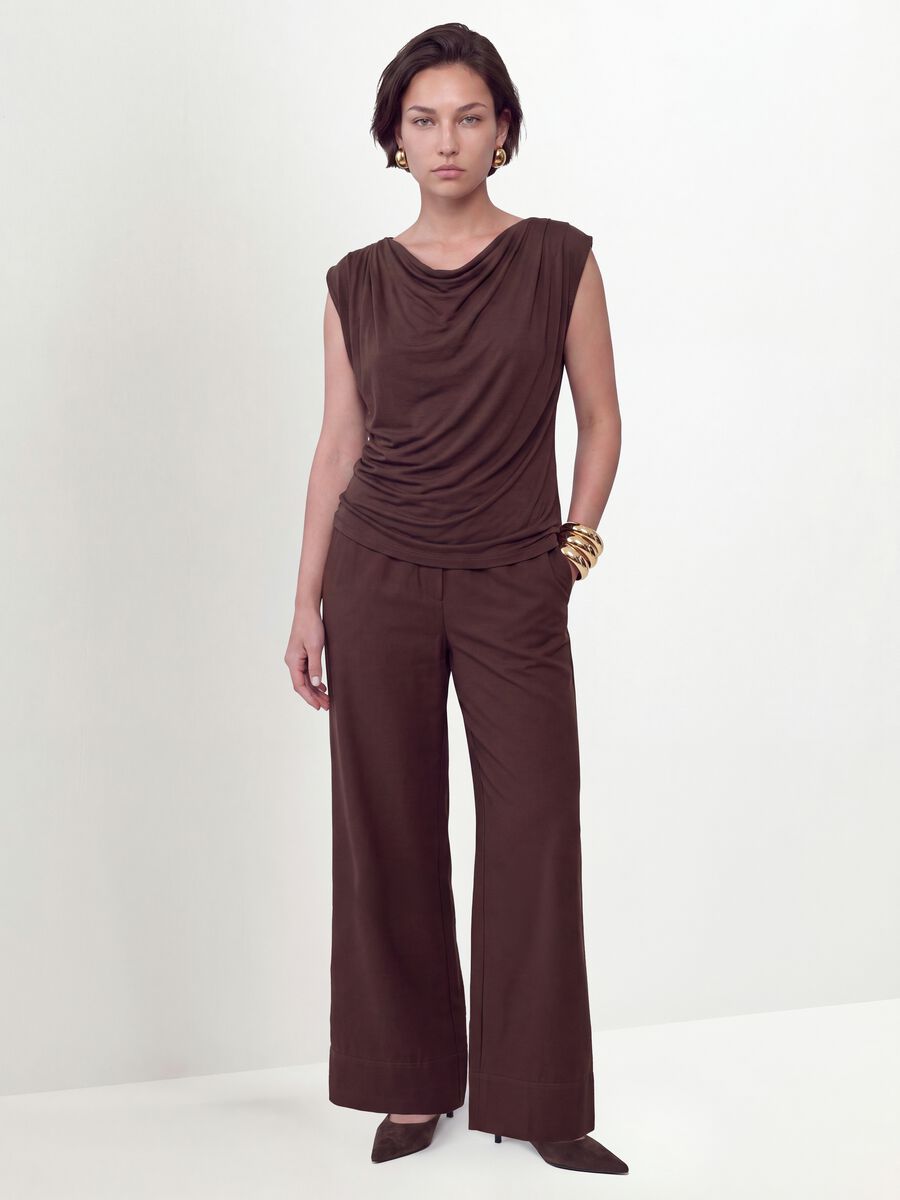 Brown stretch viscose T-shirt with draped neckline_2