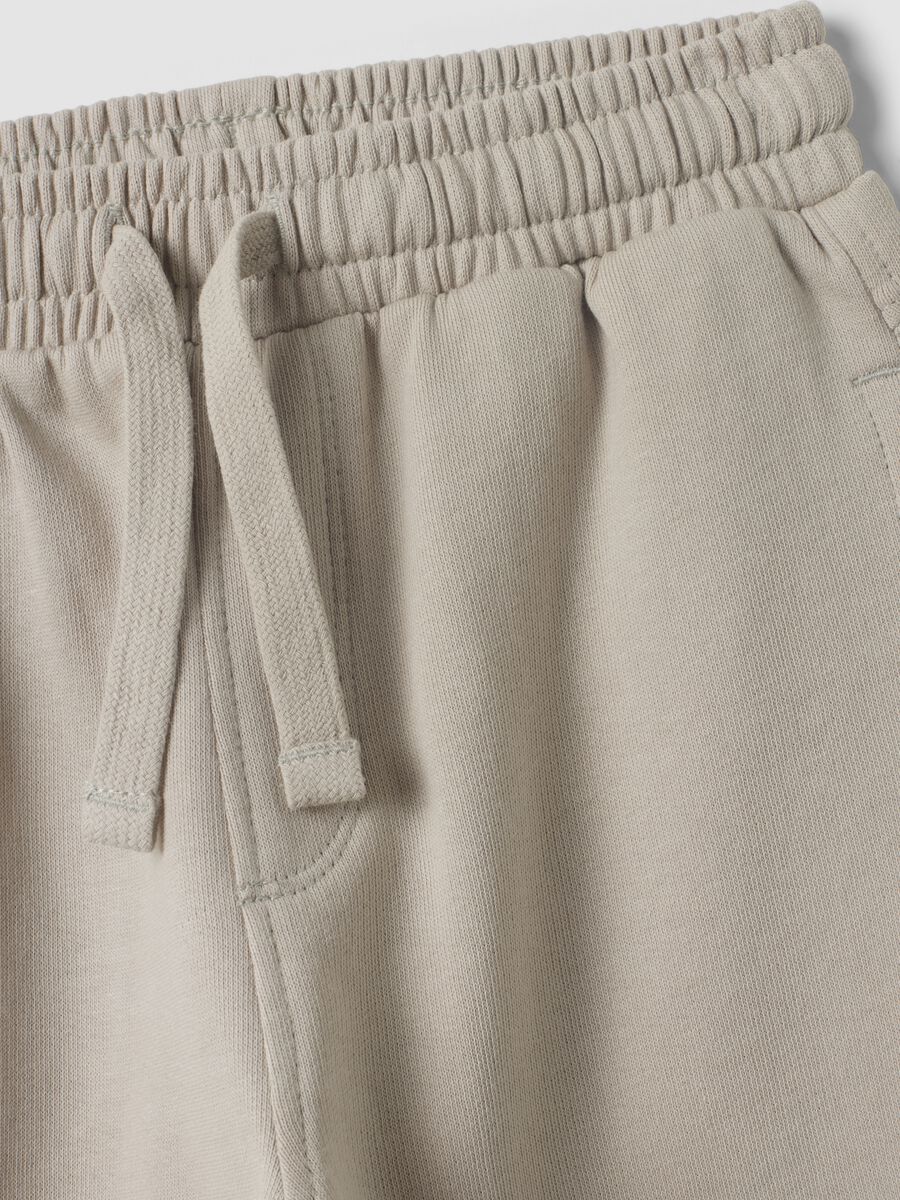 Graue Jogginghose aus reiner Bio-Baumwolle f&uuml;r Baby Jungen_3