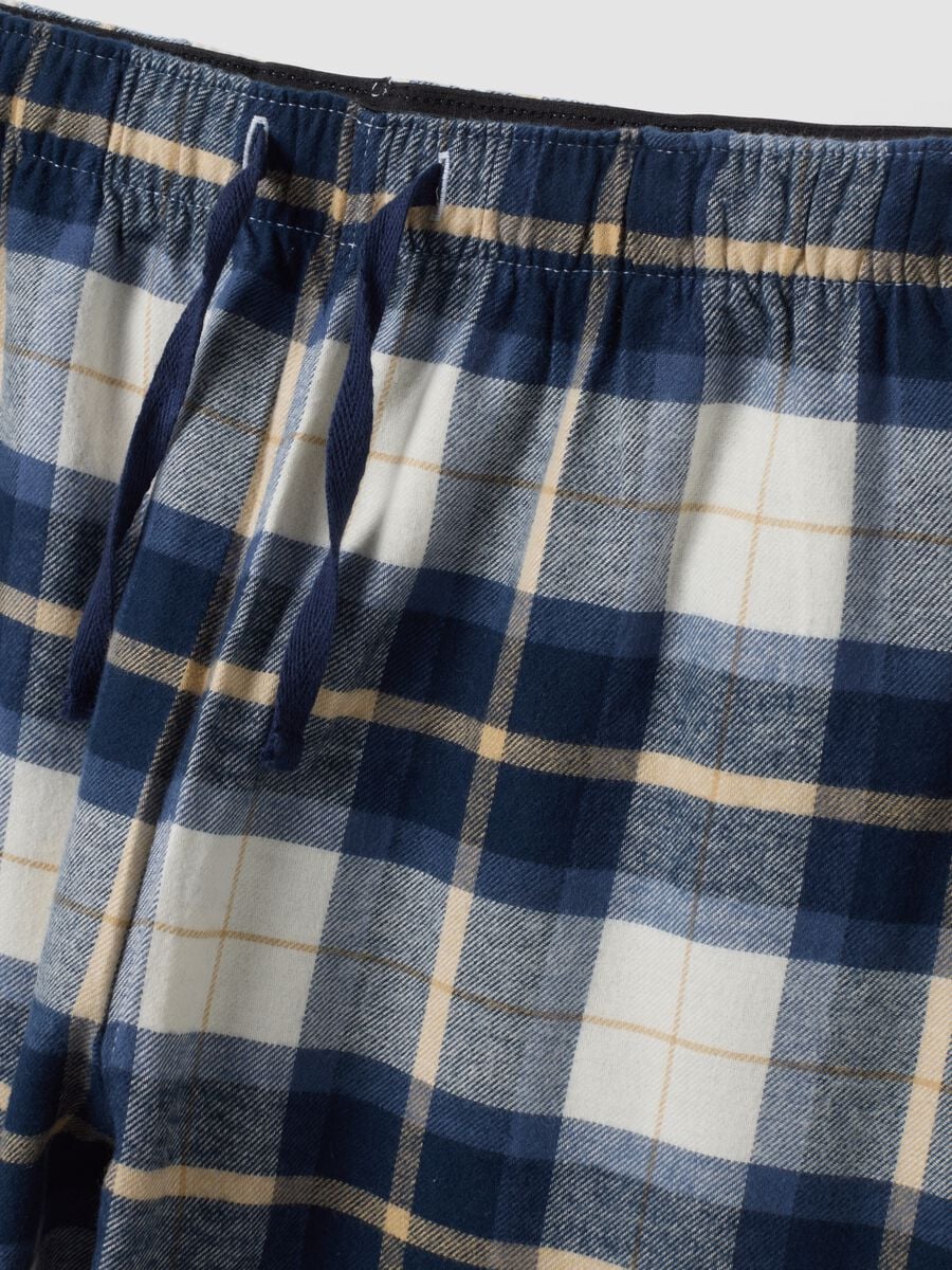 Blue and white checked pyjamas in pure organic cotton_2