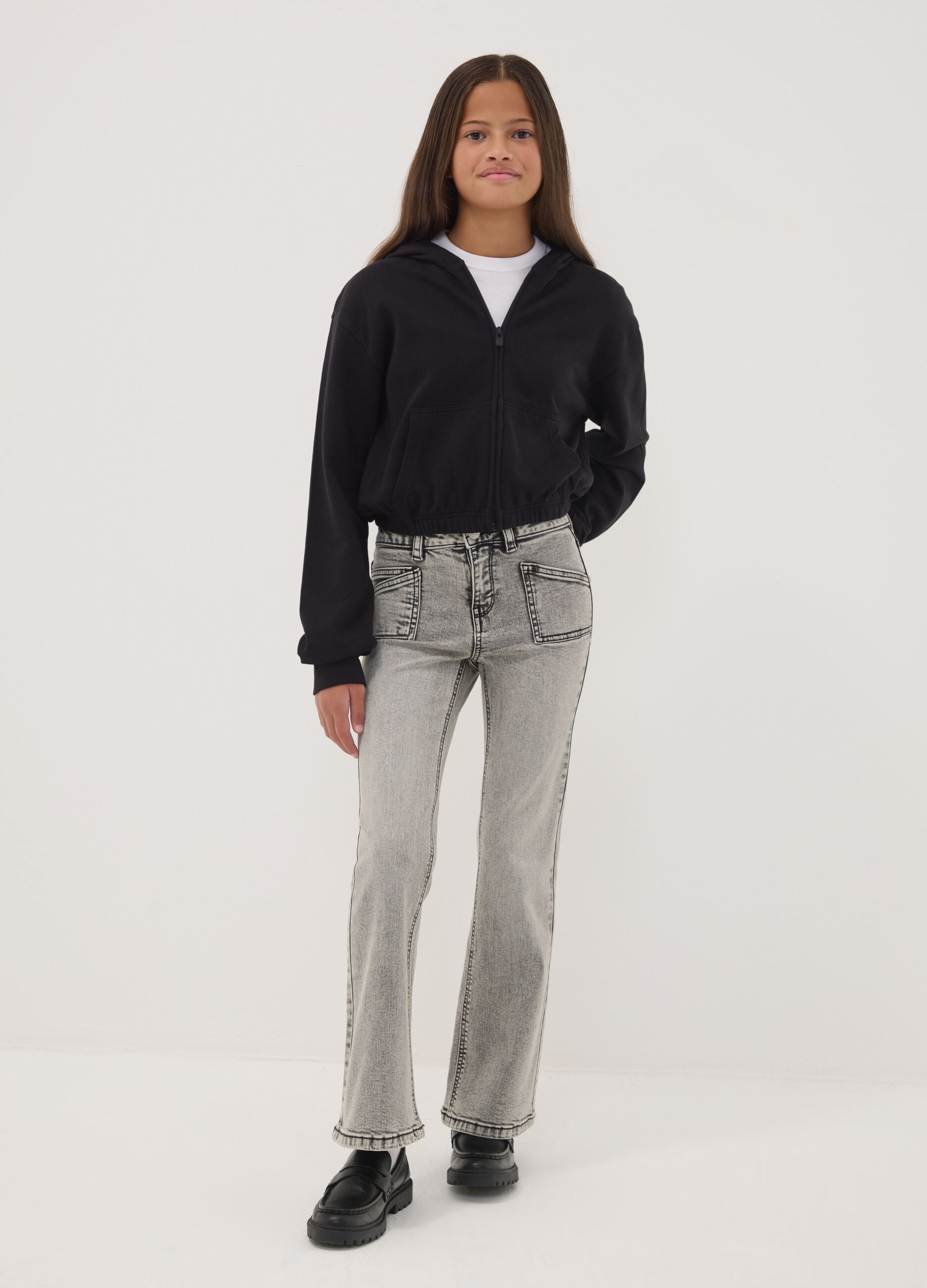 Girls&rsquo; grey flared jeans in stretch cotton