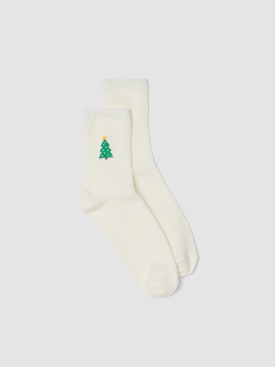 Calzini bianchi in misto cotone organico elasticizzato con dettaglio natalizio_0