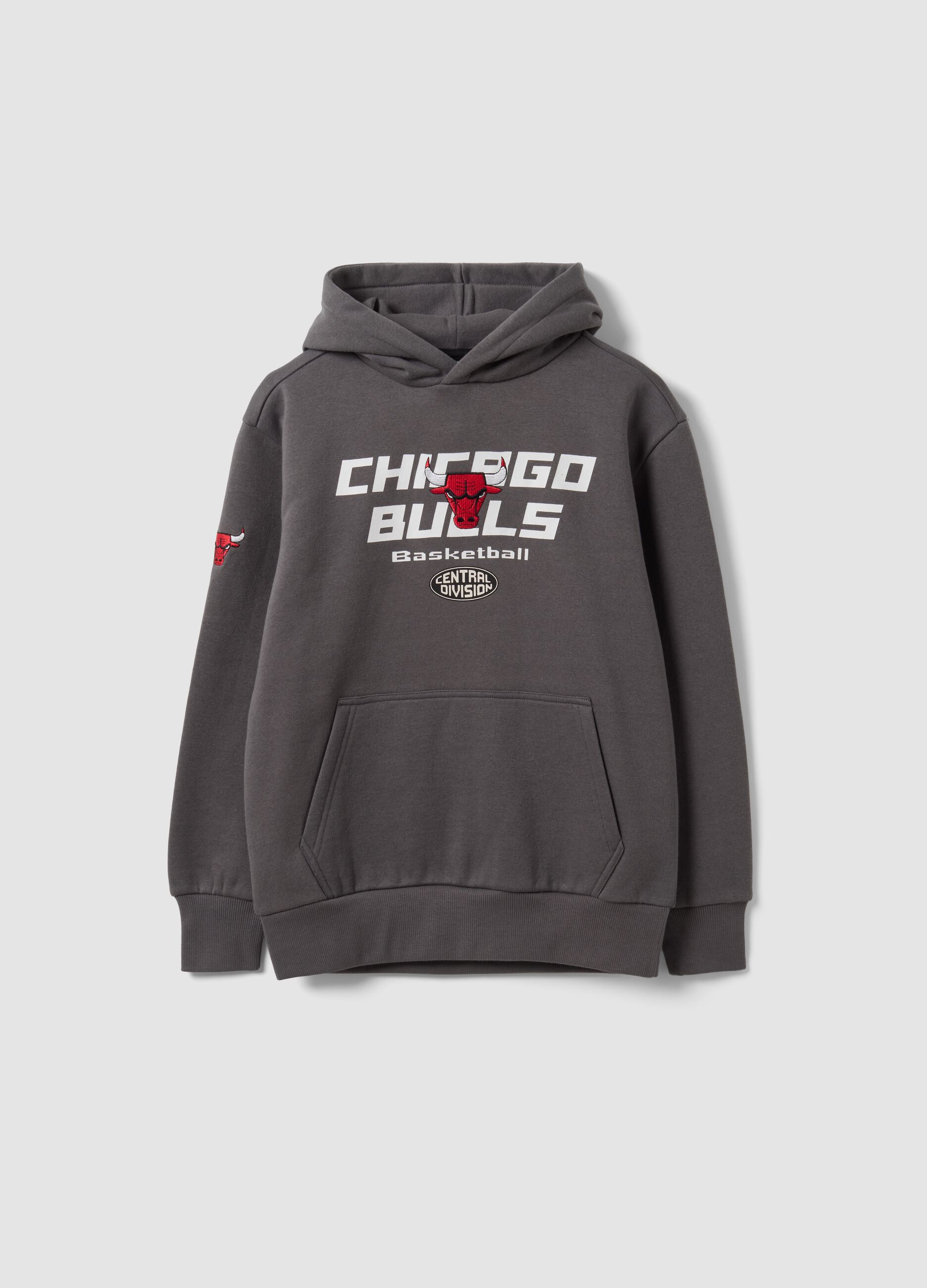 Sweatshirt com capuz cinzenta em mistura de algod&atilde;o com estampado Chicago Bulls para rapaz