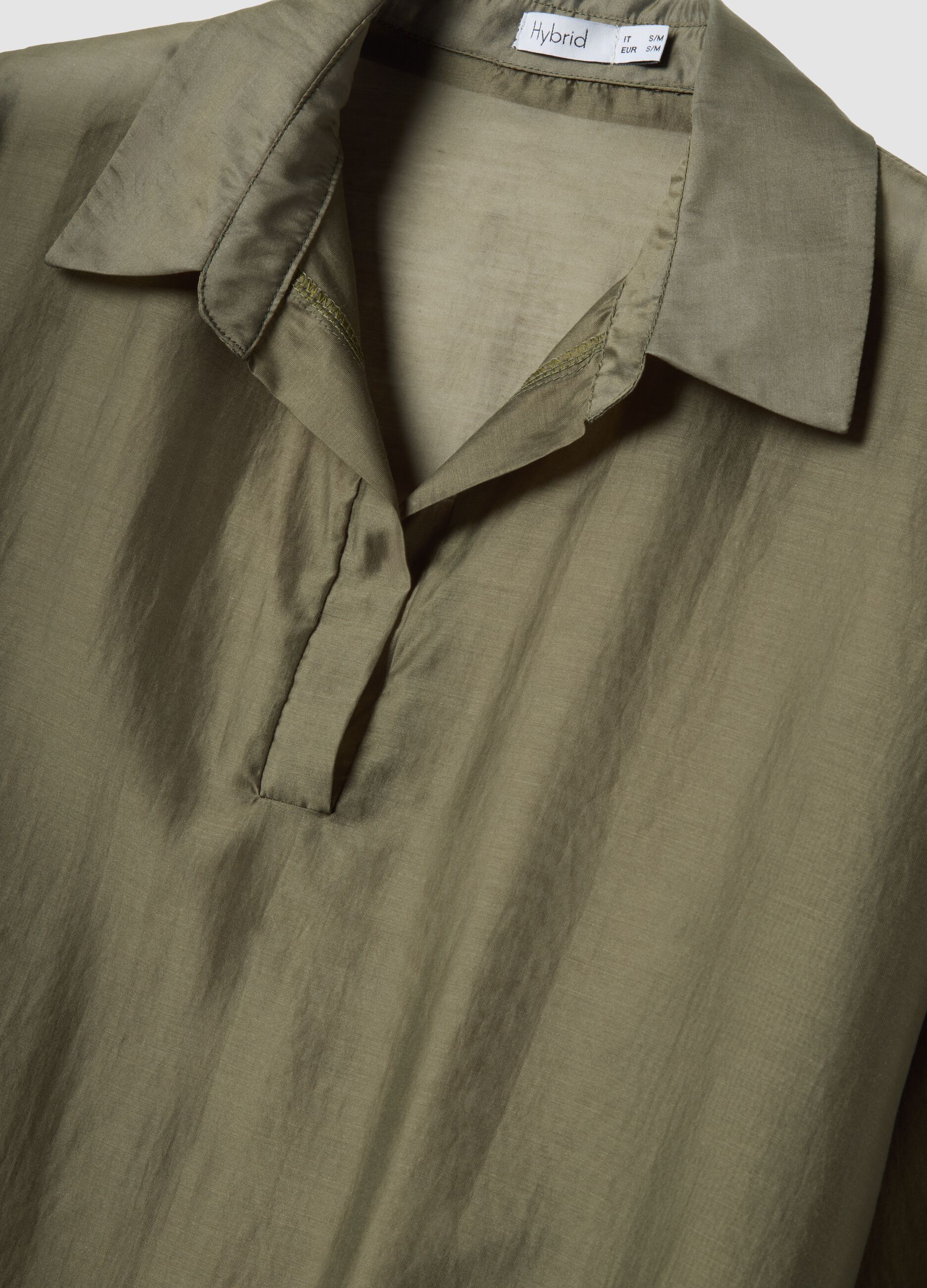 Green long-sleeve viscose-blend blouse, regular fit