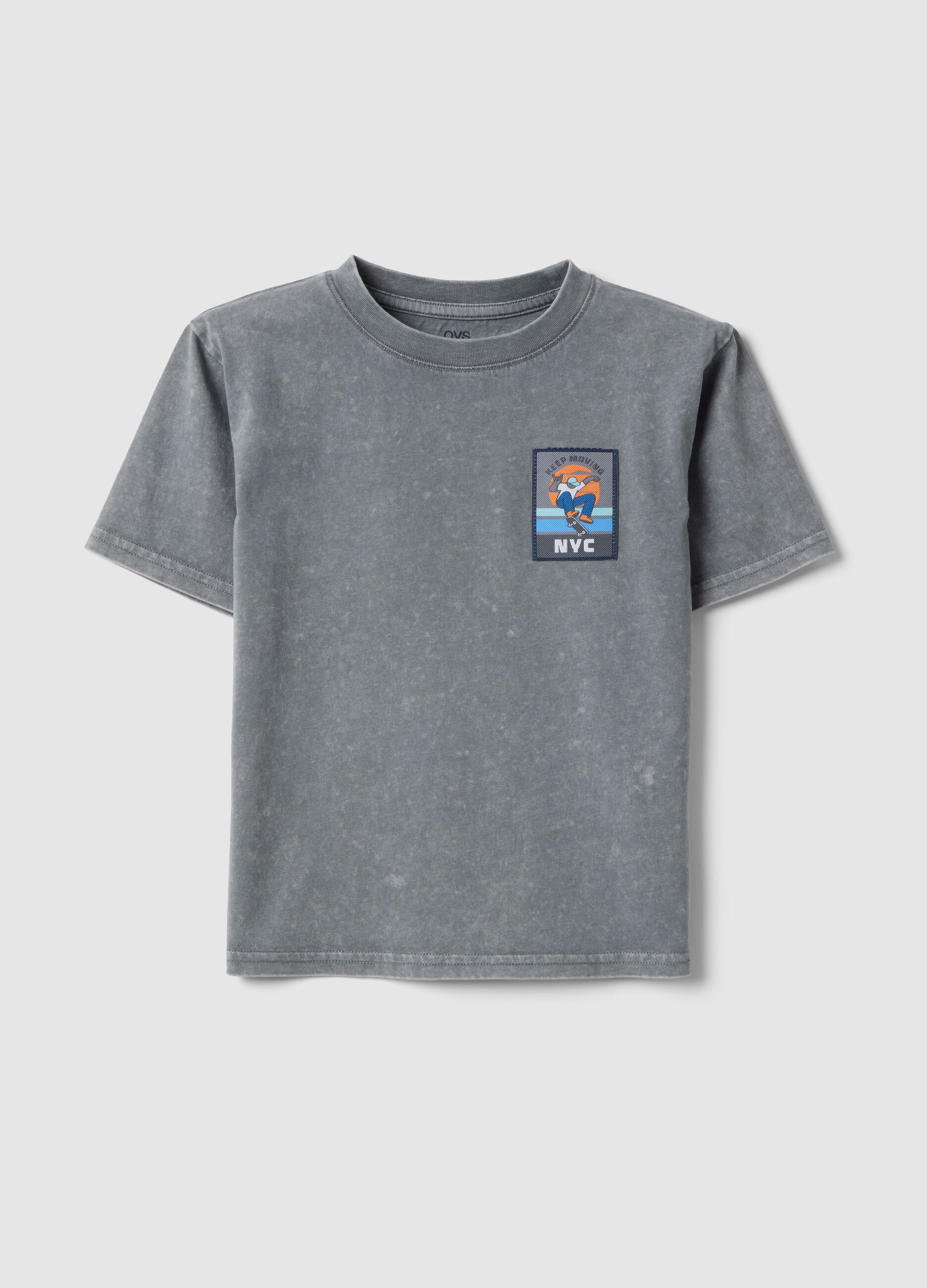 Children's grey pure cotton t-shirt regular fit with patch
