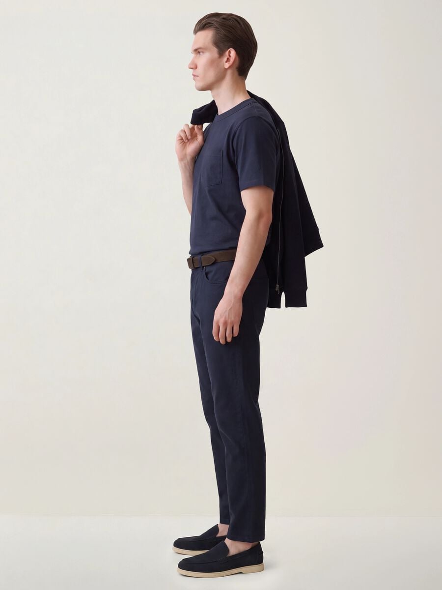 Blue stretch cotton twill carrot-fit trousers_2