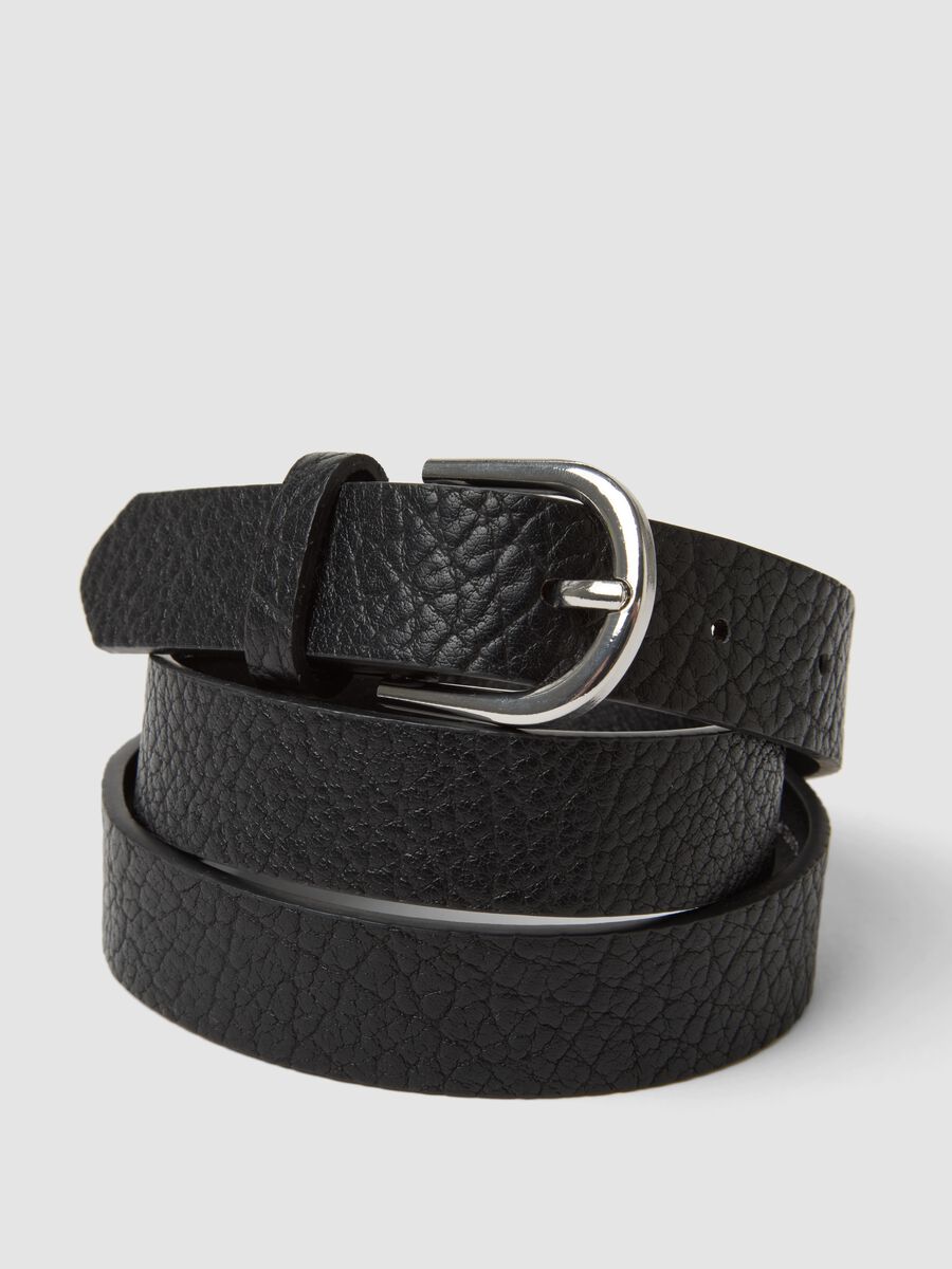 Black hammered-effect belt with silver buckle_2