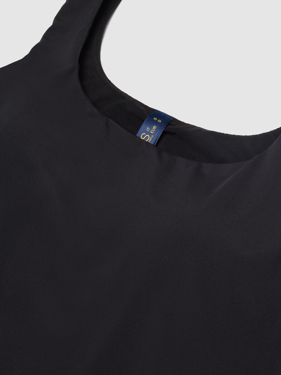 Schwarzes Regular-Fit-Unterhemd mit breiten Tr&auml;gern_5