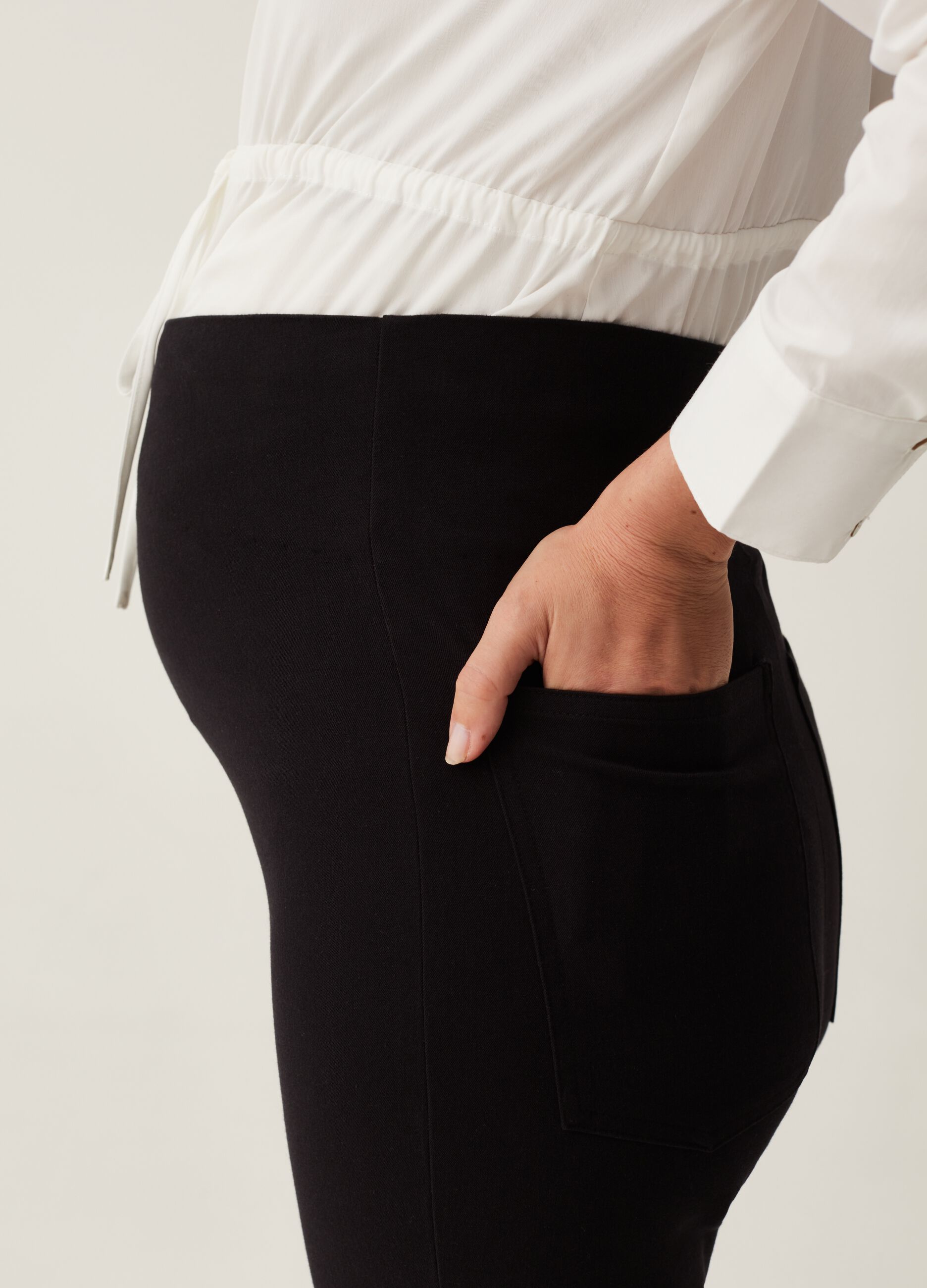 Skinny fit maternity trousers_4