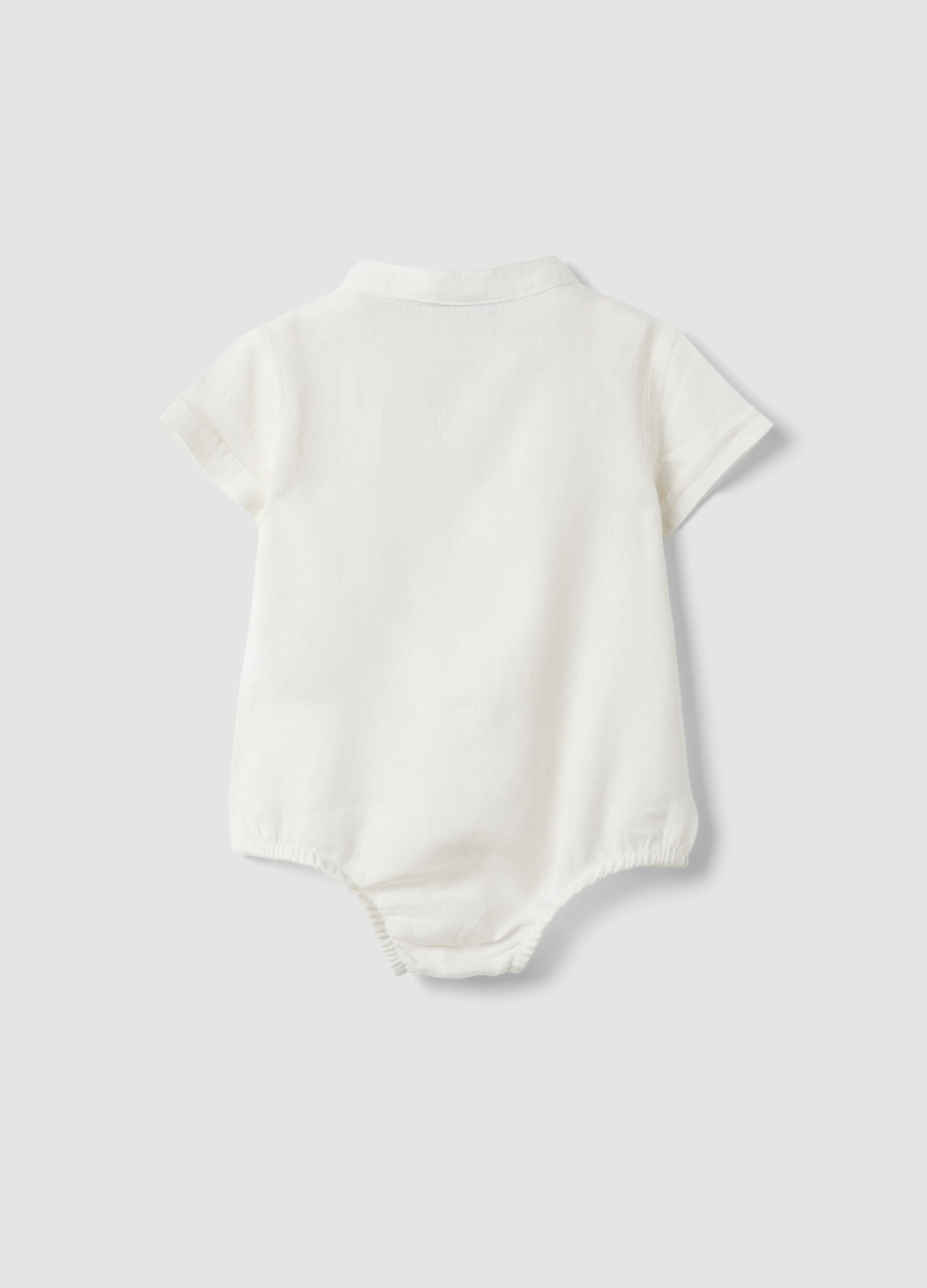 White linen and viscose blend baby bodysuit with mandarin collar