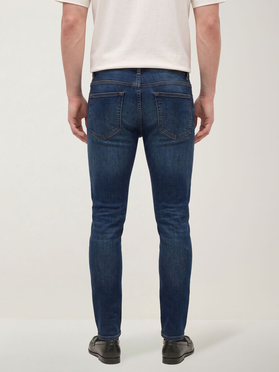 Skinny-Fit Denim-Jeans aus Stretch-Baumwolle_2