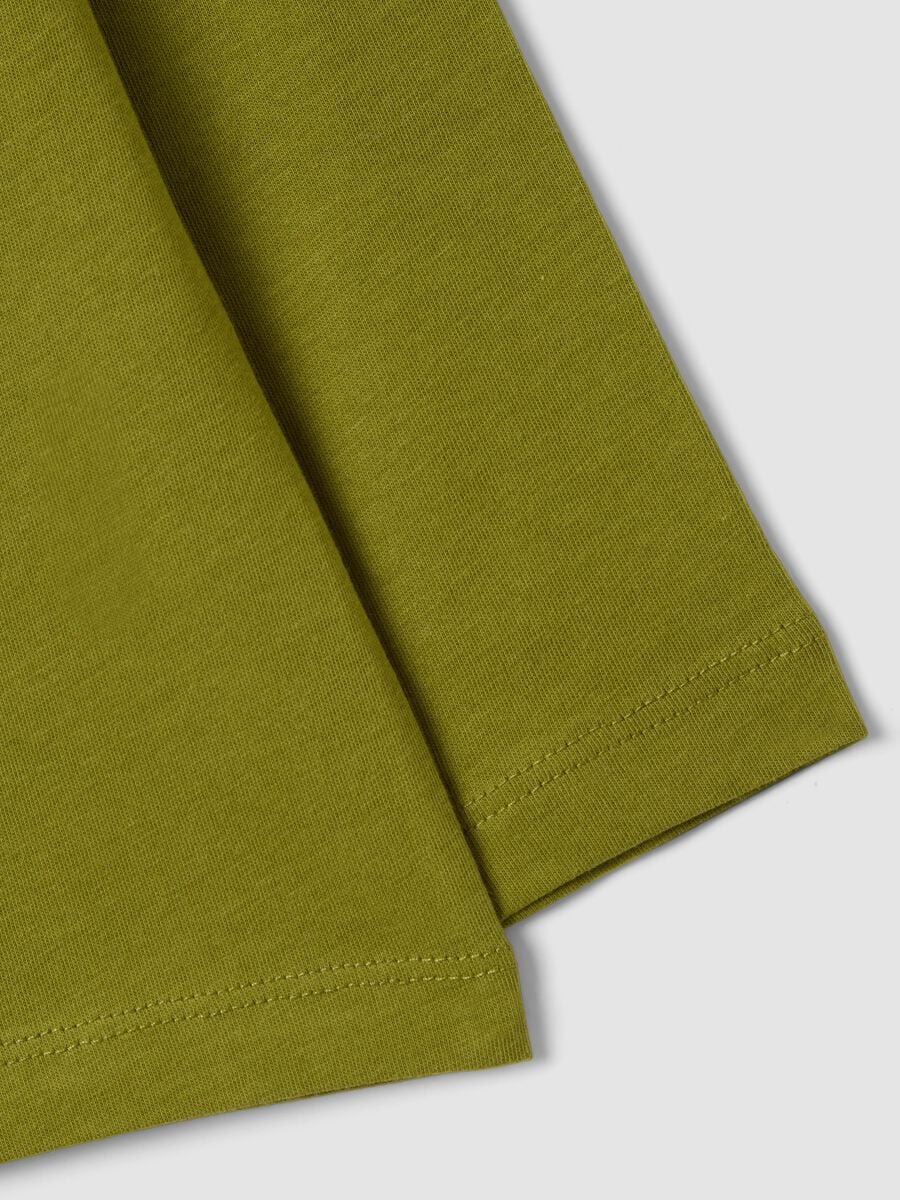 Green oversized T-shirt in pure organic cotton with racing print for boys_3