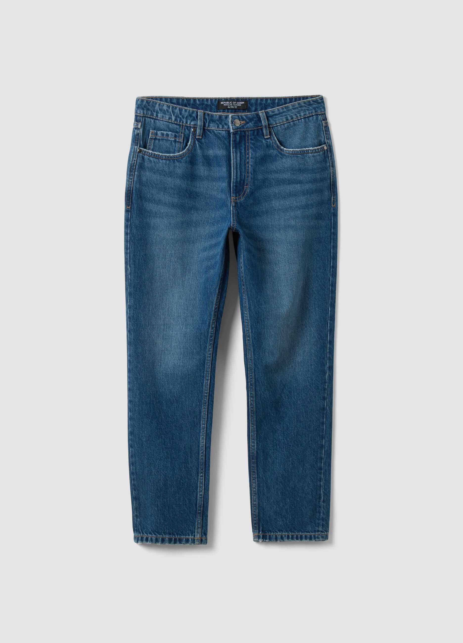 Blaue Regular Tapered Jeans aus Baumwoll- und Lyocell-Mix