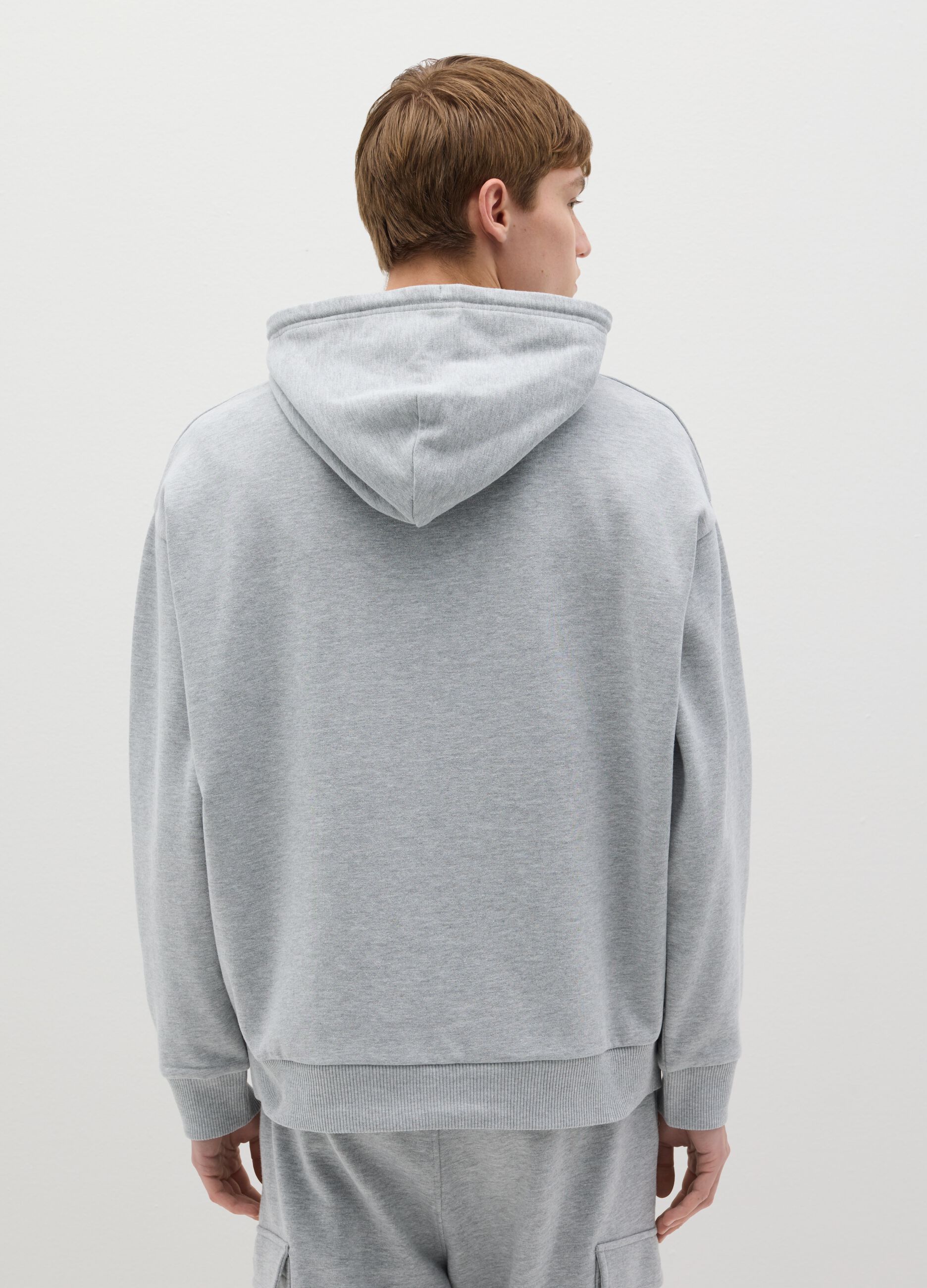 Over-fit sweatshirt in cotton with hood