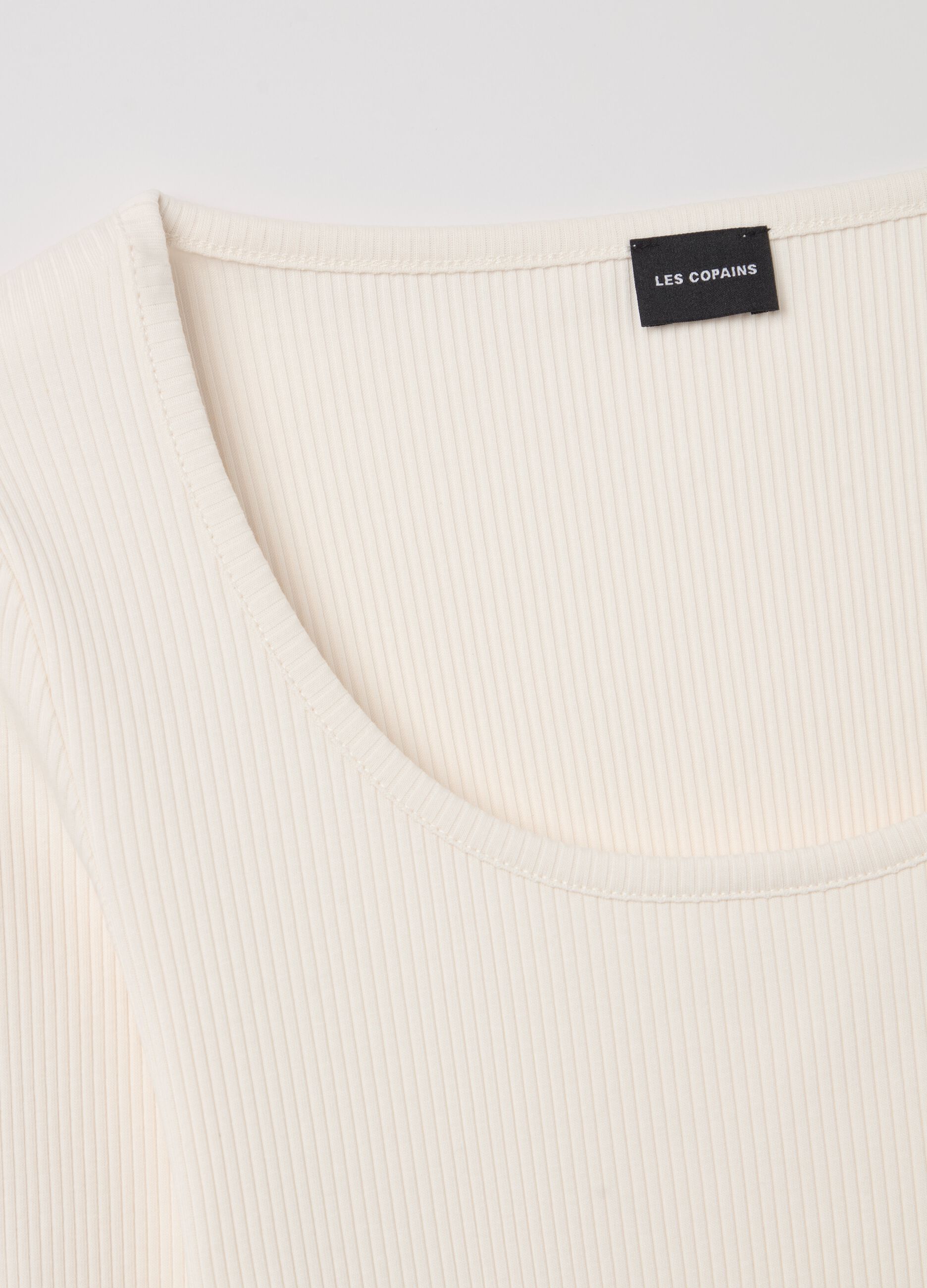 Ribbed T-shirt with long sleeves