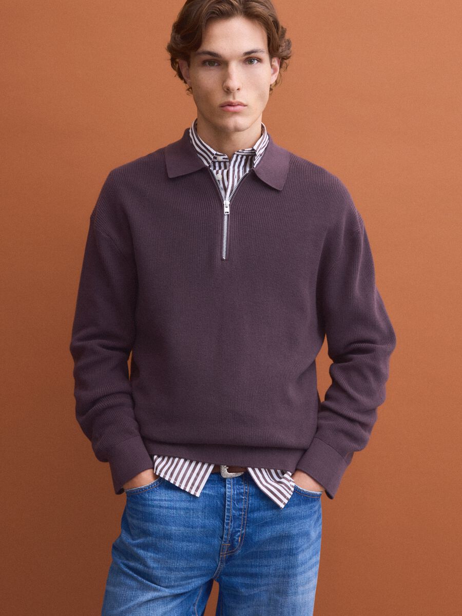 Polo marrone in puro cotone con zip e collo classico_1