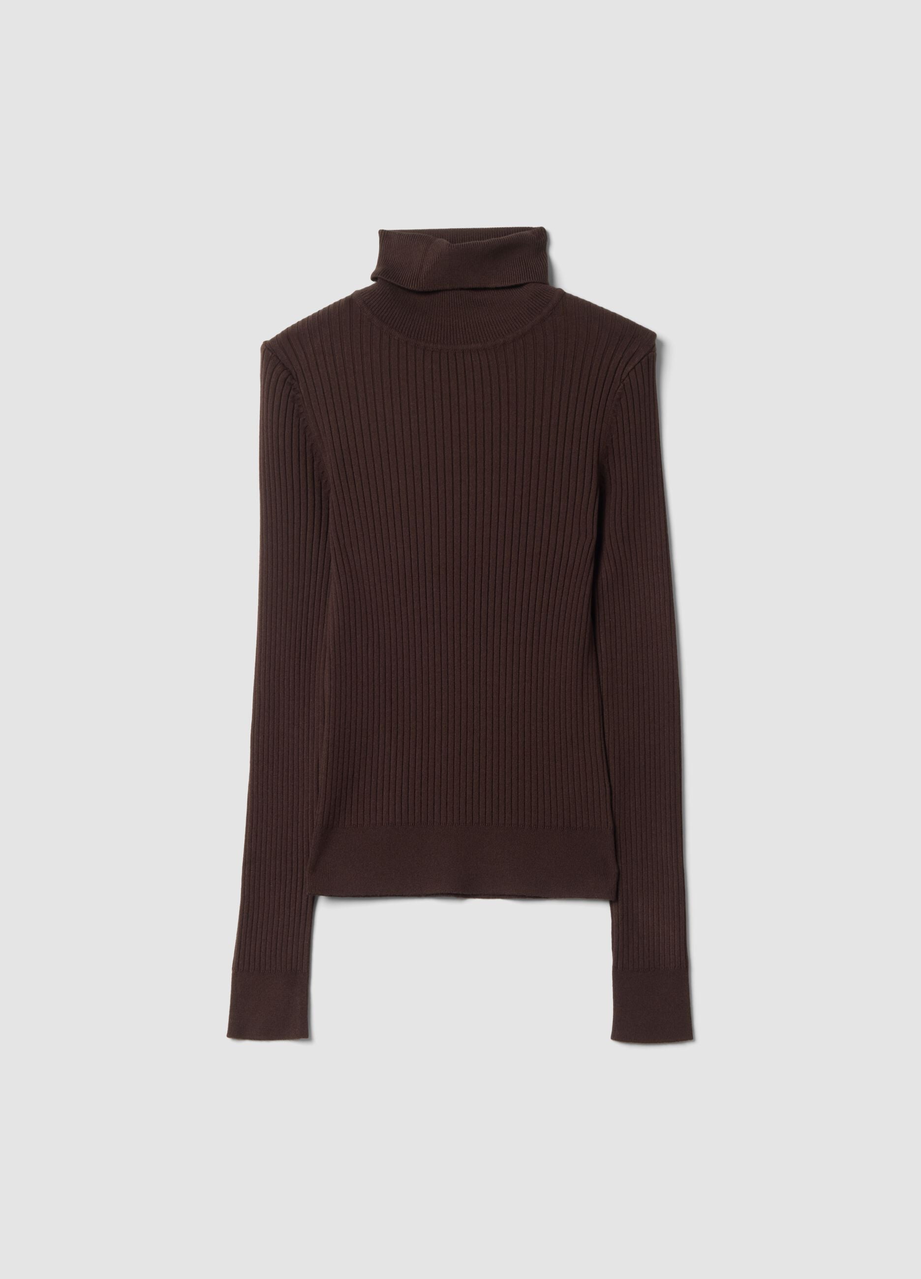 Brauner Rollkragenpullover aus Viskosemix mit Rippstrick