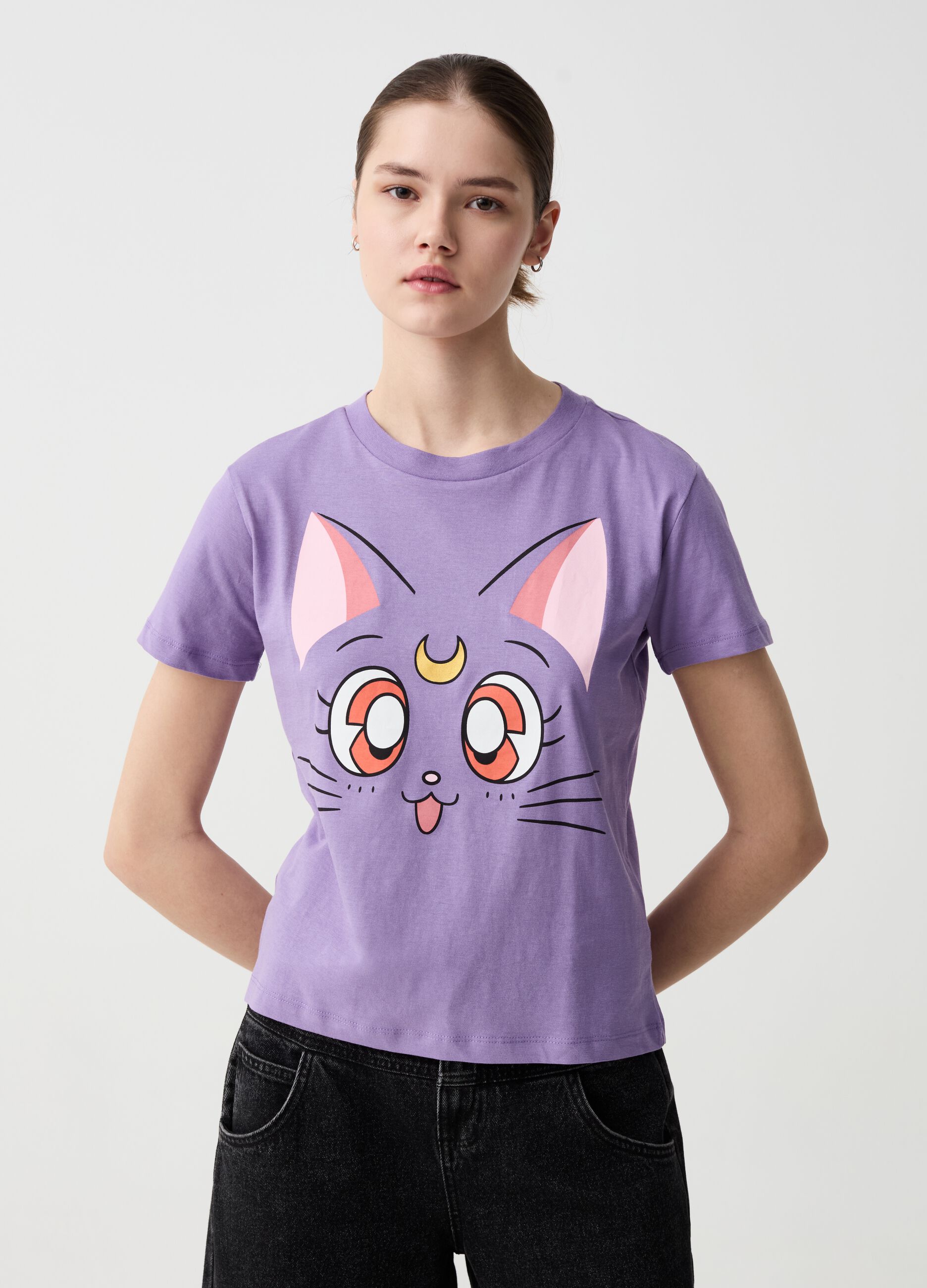 Camiseta con estampado Sailor Moon Luna