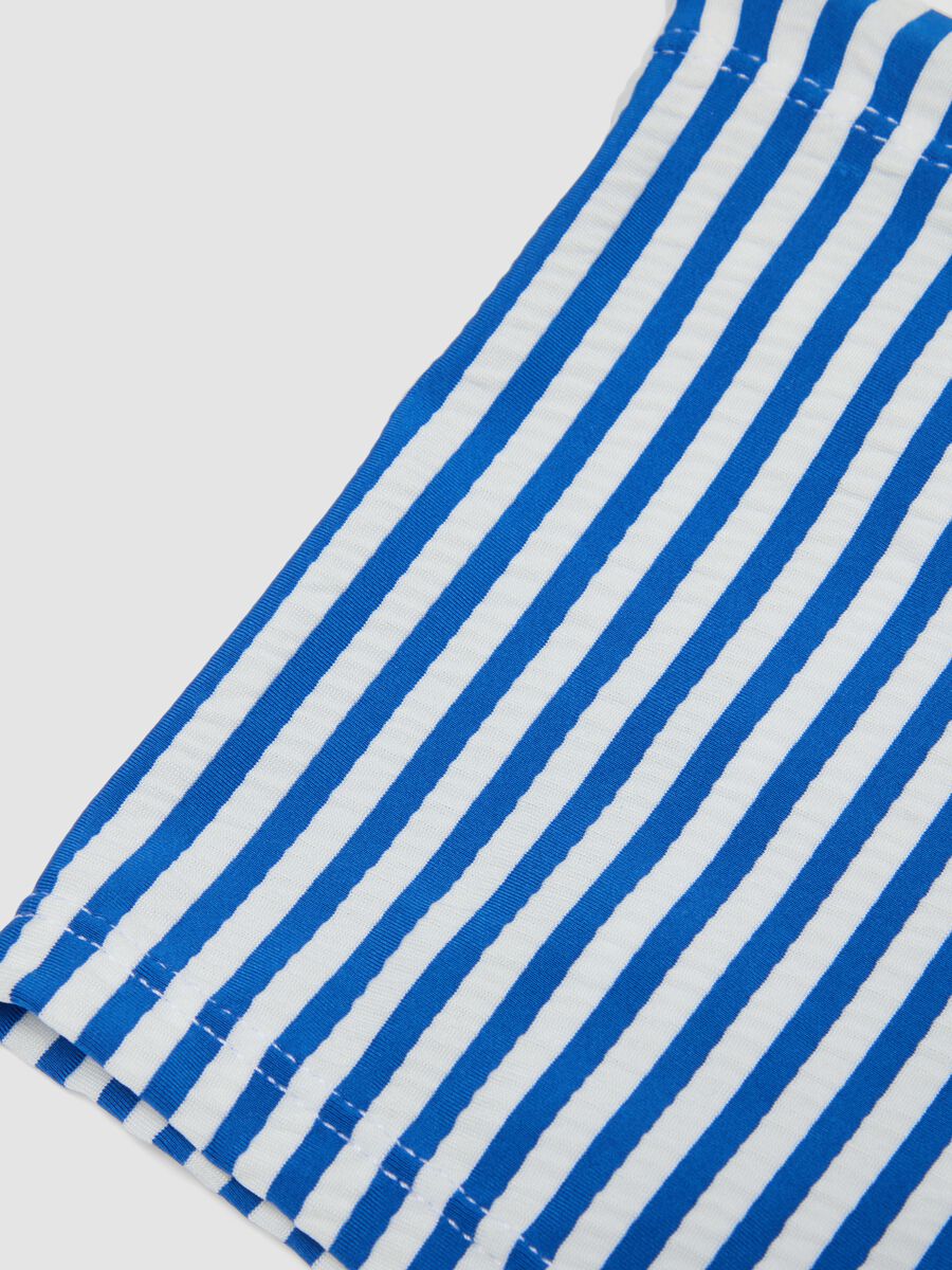 Blau-wei&szlig;e Stretch-Badeboxershorts_3