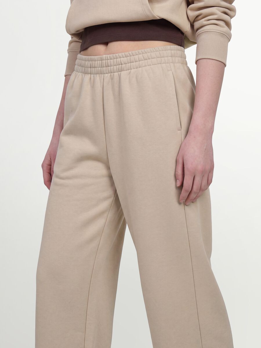 White cotton-blend straight-fit joggers_2