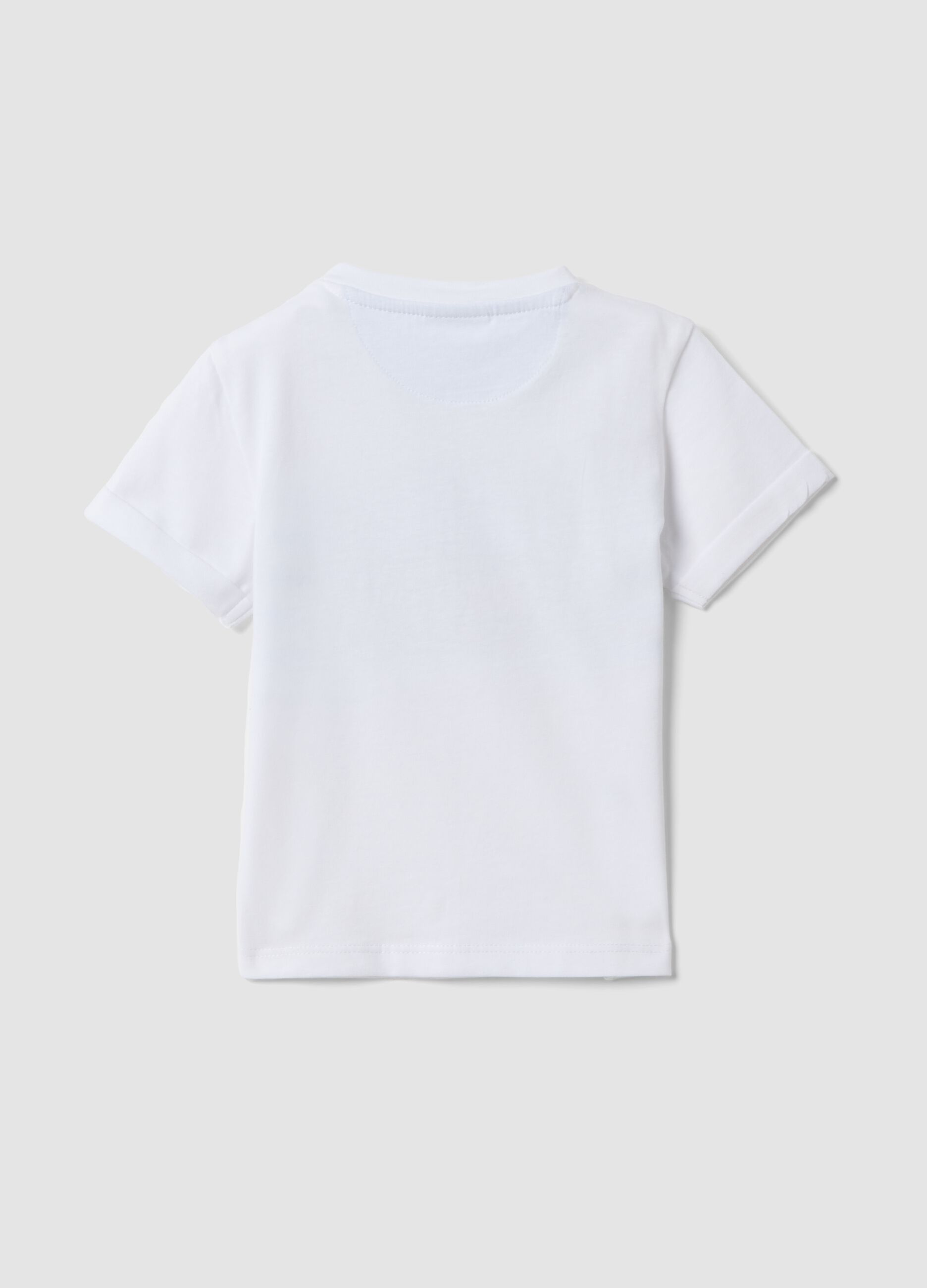 White short-sleeved pure cotton T-shirt with little boat motif