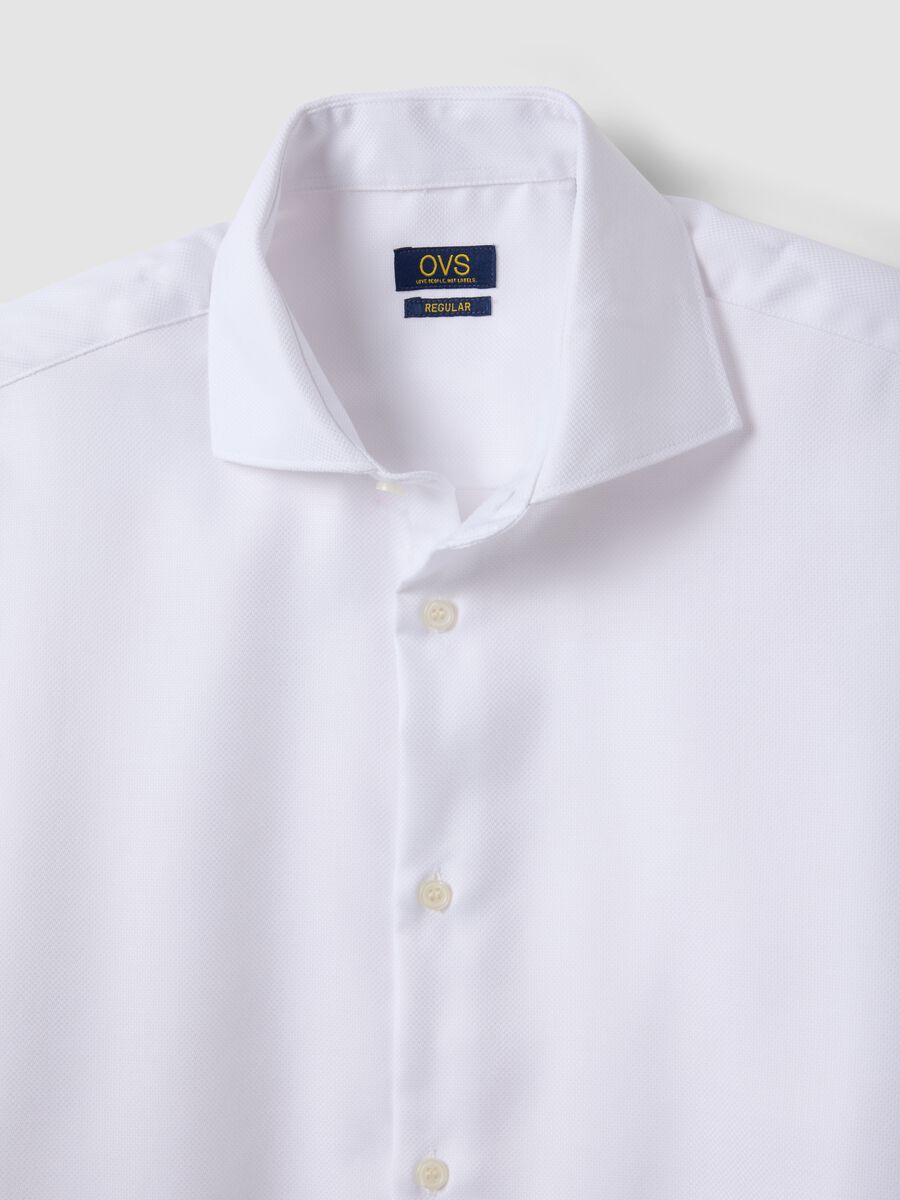 White regular-fit pure cotton shirt with cutaway collar_2