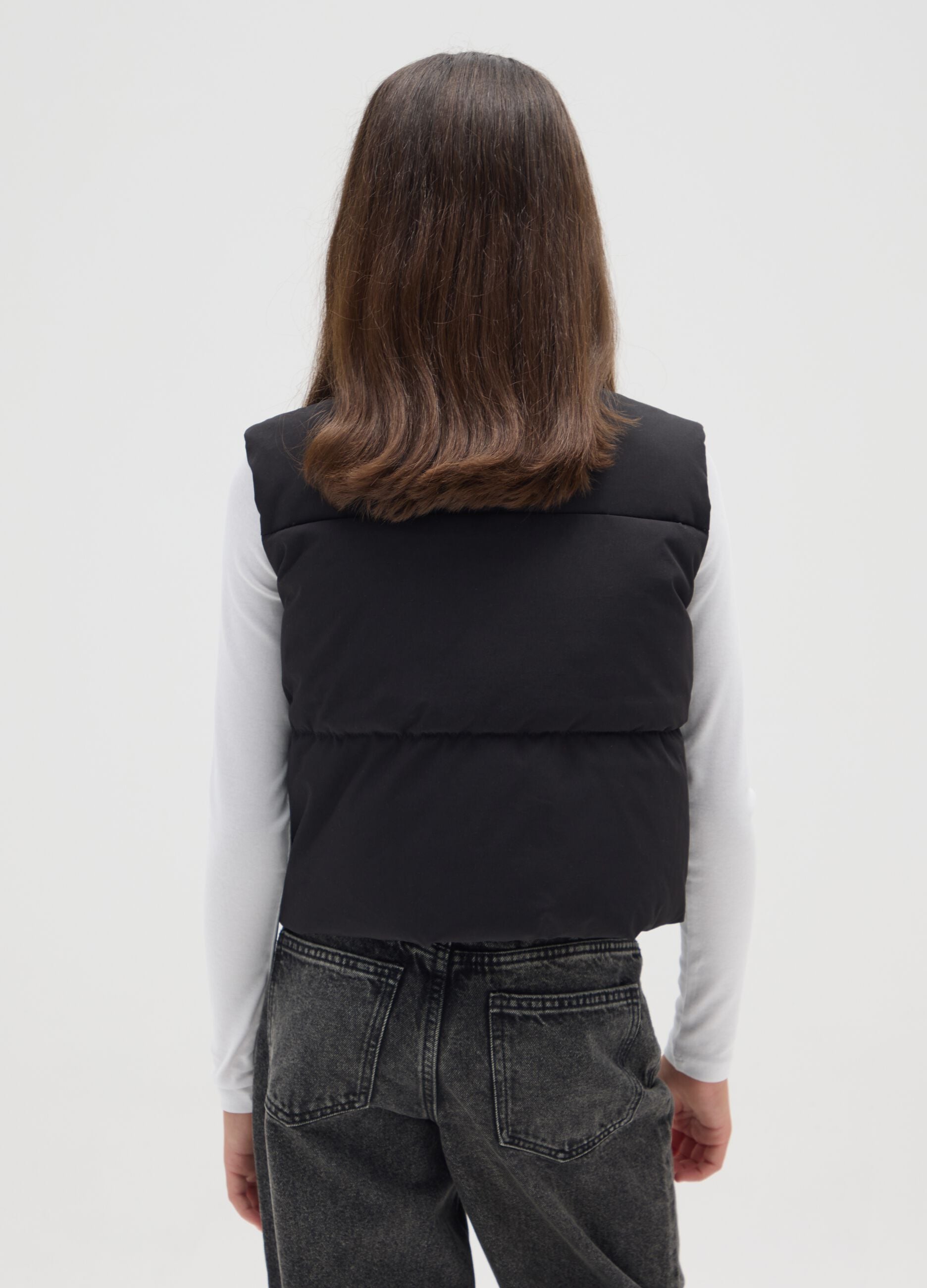Black padded gilet with zip for girls