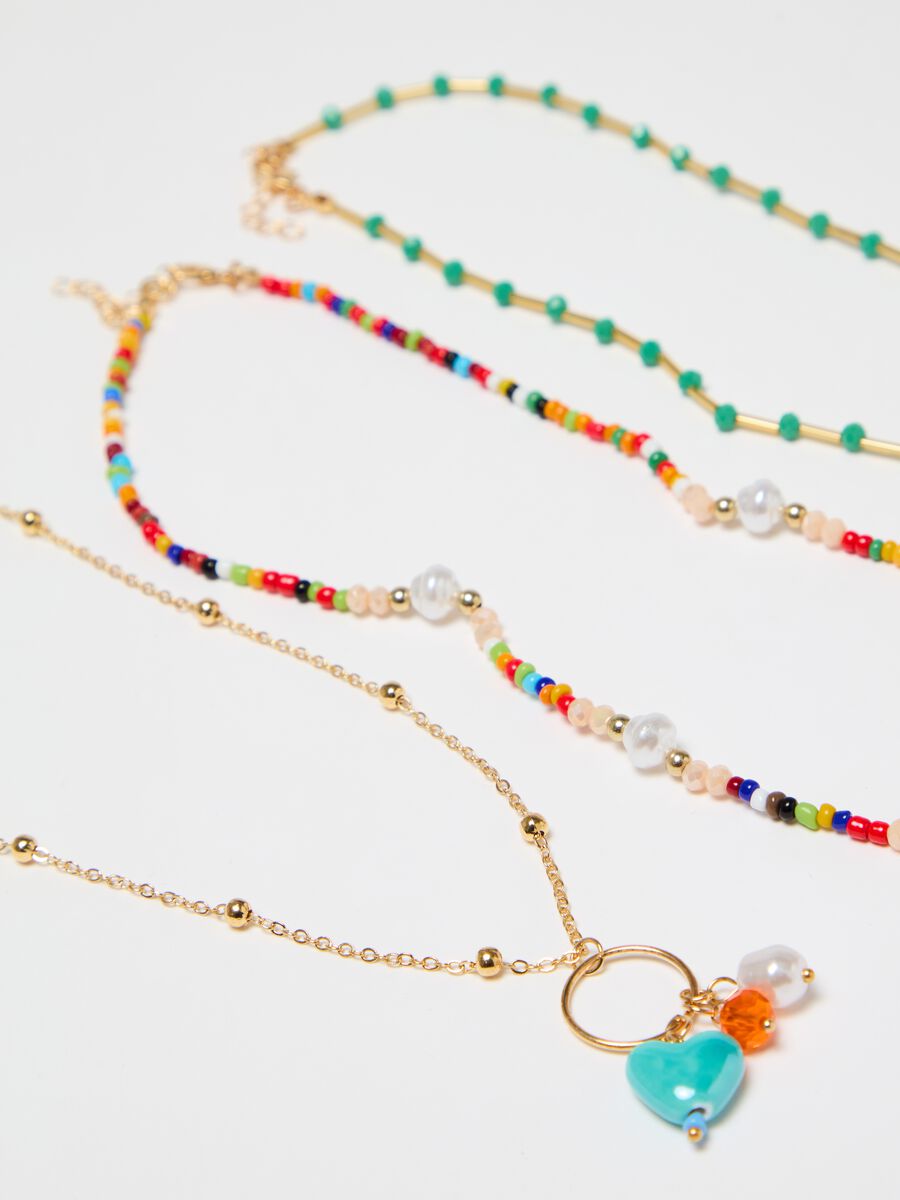 Three-pack necklaces with coloured beads_1