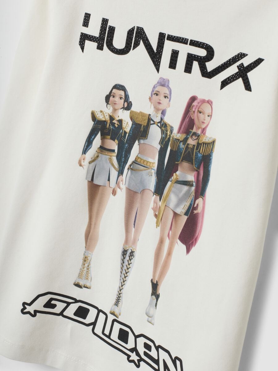 T-shirt branca em algod&atilde;o el&aacute;stico com estampado K-Pop Demon Hunters_3