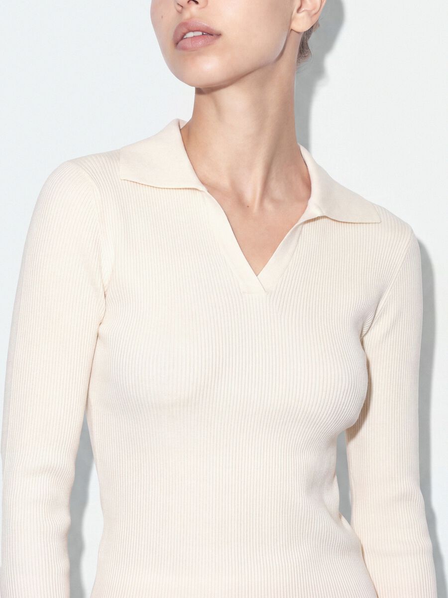 White viscose-blend fitted polo-collar top_2