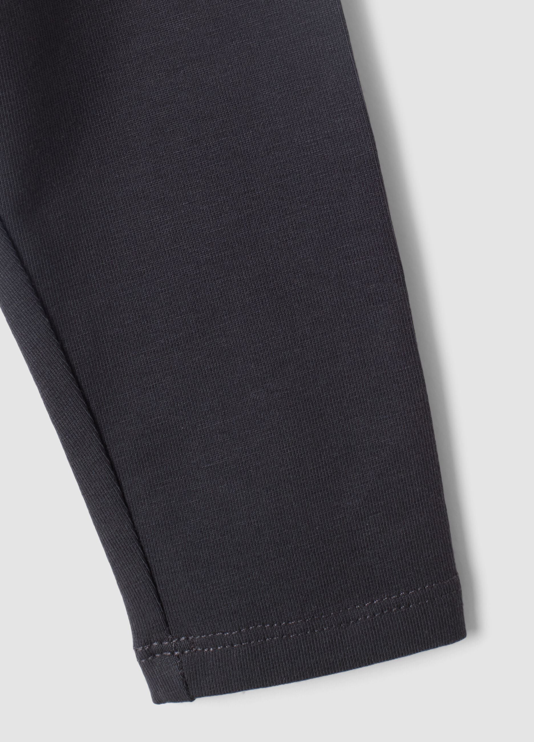 Schwarze Slim-Fit-Leggings aus Bio-Baumwollmix f&uuml;r M&auml;dchen