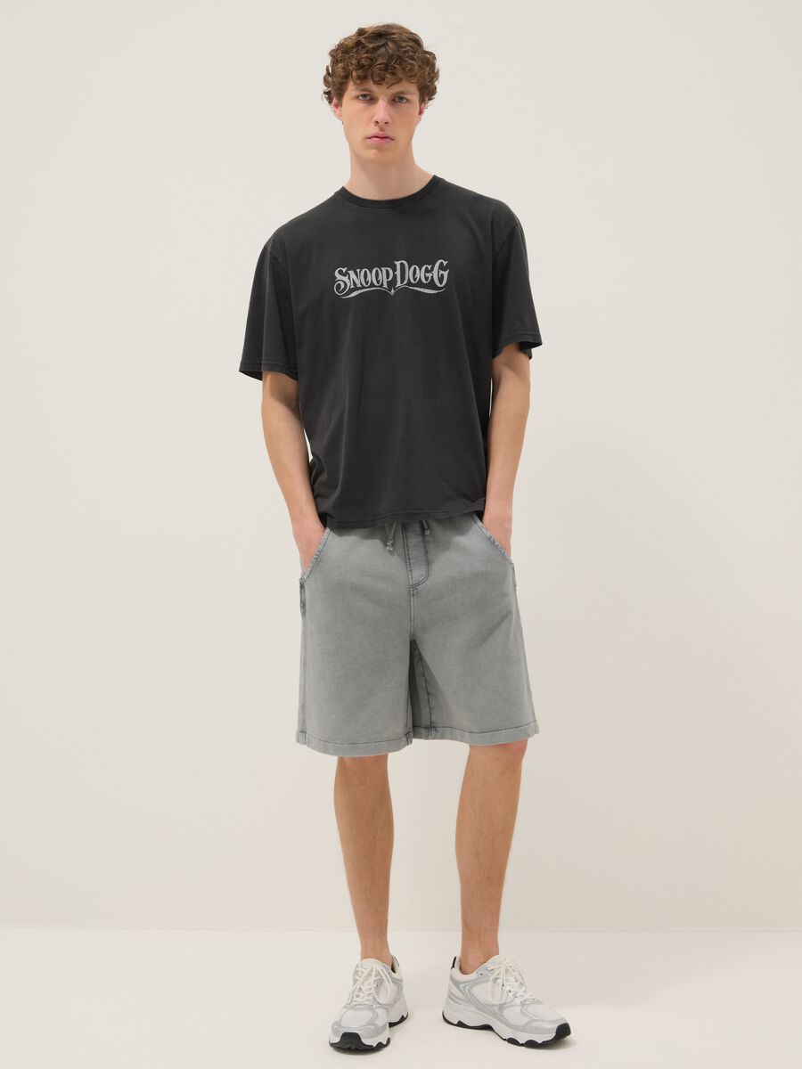Grey cotton-blend shorts with elasticated waist_0