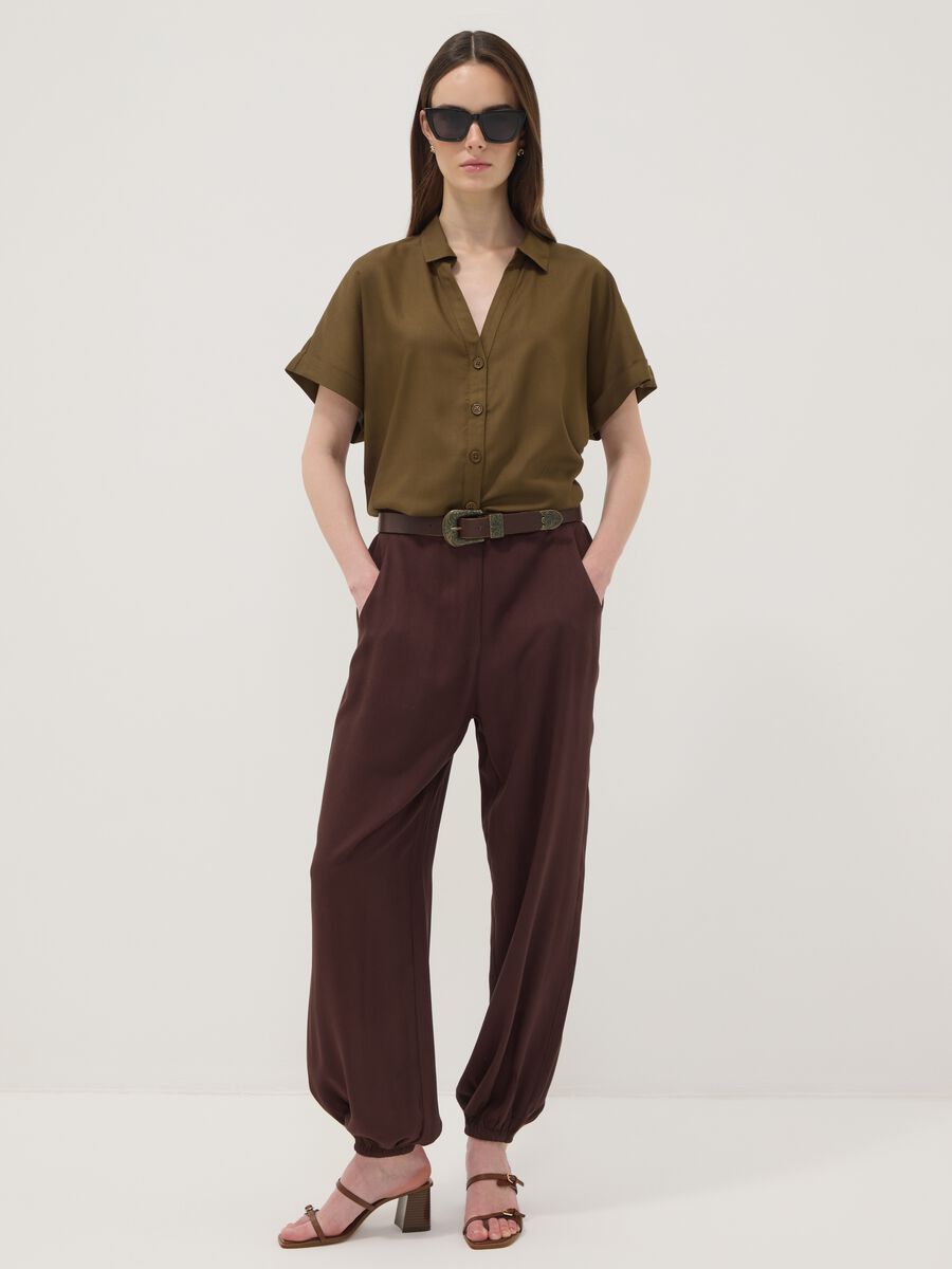 Brown pure viscose trousers with elasticated cuffs, regular fit_0