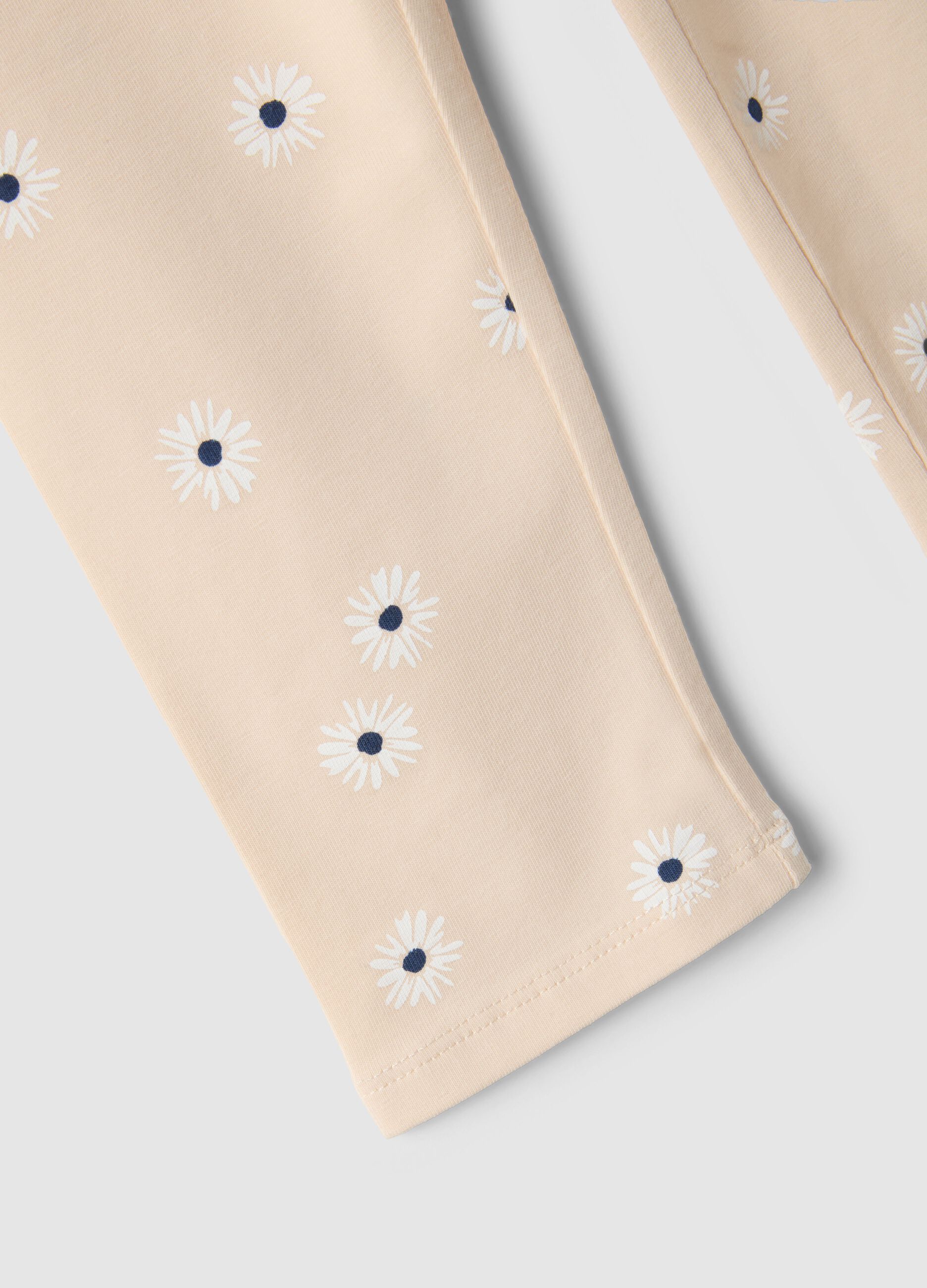 &Kappa;&omicron;&rho;&iota;&tau;&sigma;ί&sigma;&tau;&iota;&kappa;&omicron; &mu;&pi;&epsilon;&zeta; &kappa;&omicron;&lambda;ά&nu; &sigma;&epsilon; &sigma;&tau;&epsilon;&nu;ή &gamma;&rho;&alpha;&mu;&mu;ή &alpha;&pi;ό &epsilon;&lambda;&alpha;&sigma;&tau;&iota;&kappa;ό &beta;&alpha;&mu;&beta;ά&kappa;&iota; &mu;&epsilon; &lambda;&omicron;&upsilon;&lambda;&omicron;ύ&delta;&iota;&alpha;