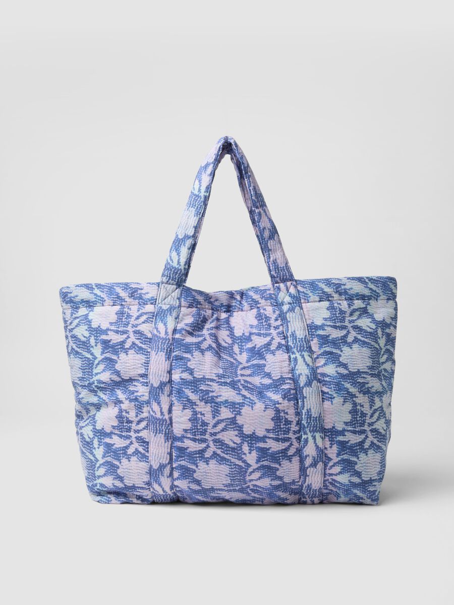 Blue quilted pure cotton beach bag with floral pattern_0