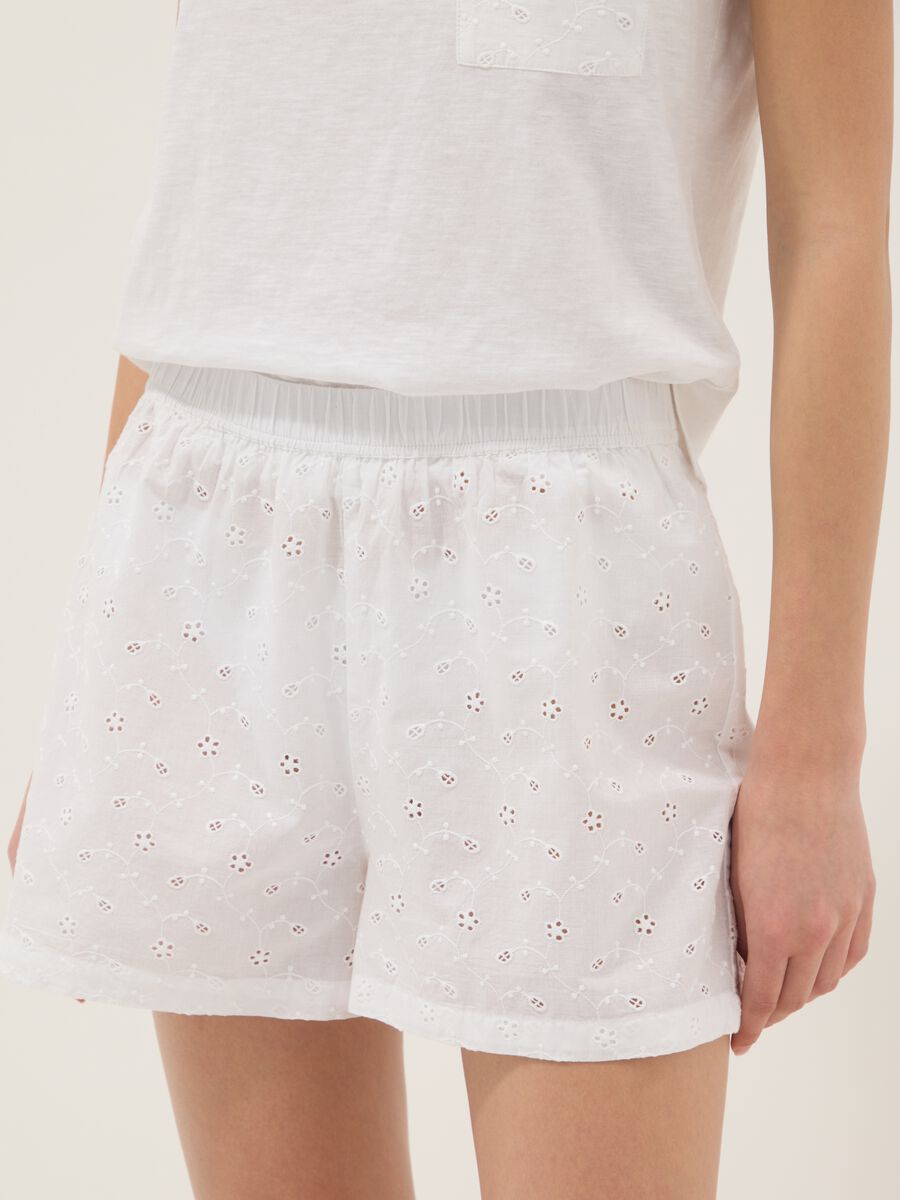 Wei&szlig;er Pyjama aus Bio-Baumwolle_3