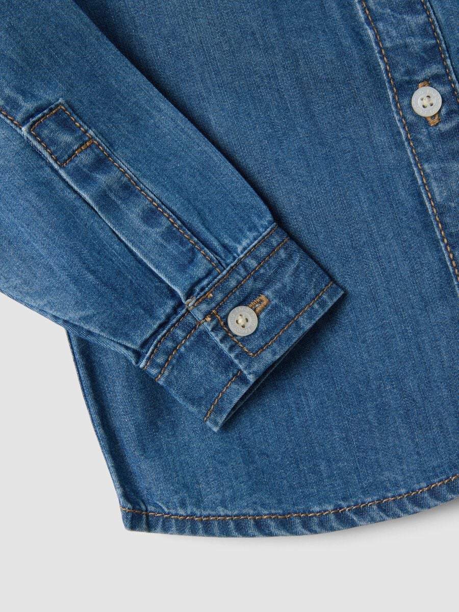 Blue denim shirt in pure cotton, regular fit, for boys_3