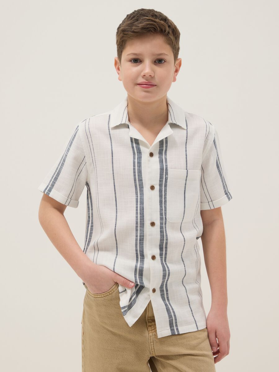 Boy's regular fit multicolour striped pure cotton shirt_0