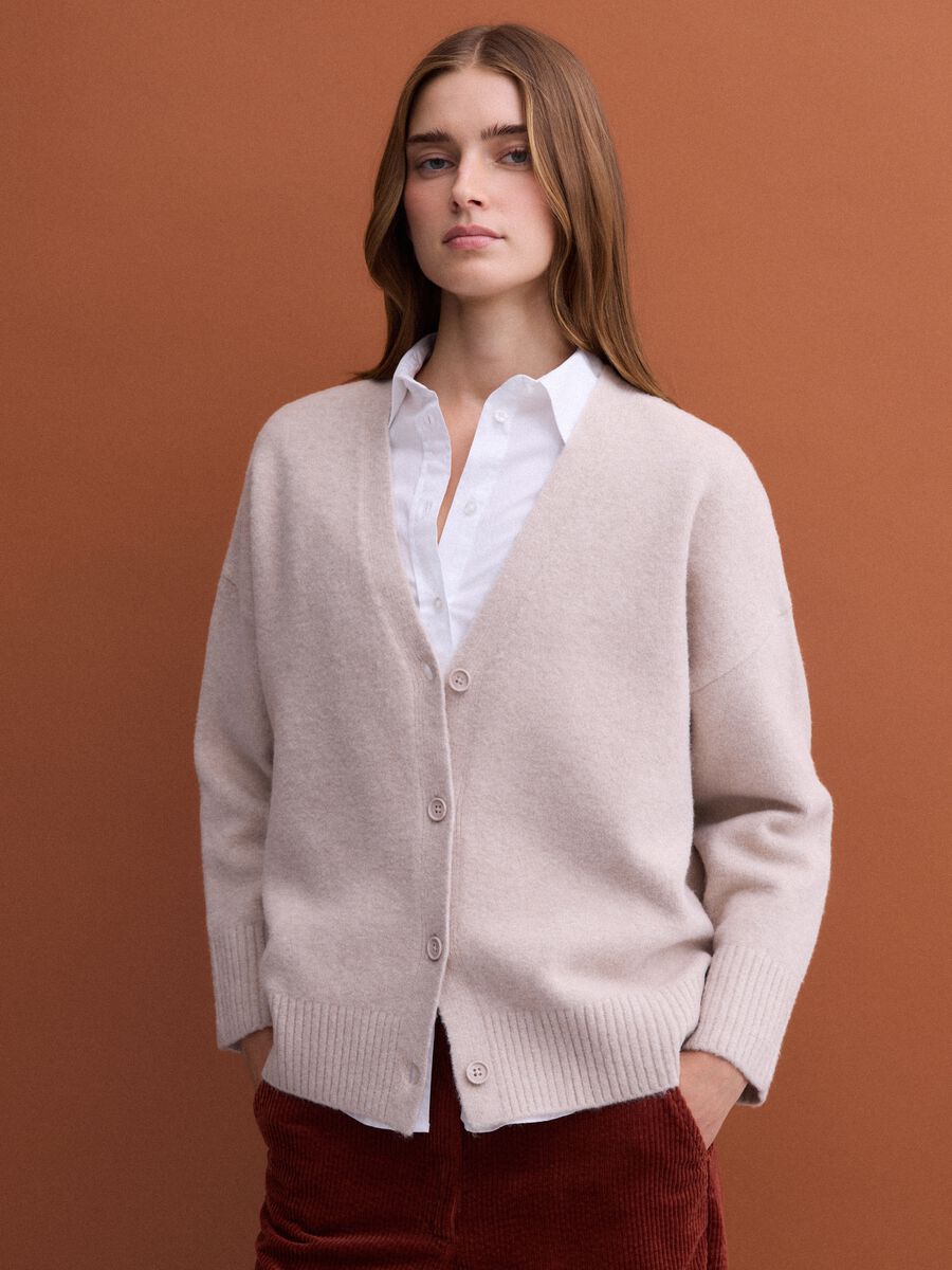 Beige stretch wool cardigan with deep V-neck_0