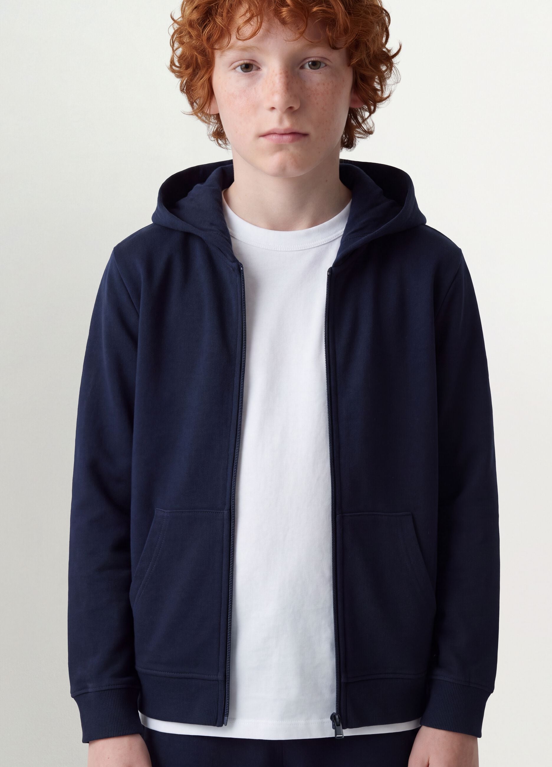 Blue hooded sweatshirt in pure organic cotton, regular fit for boys
