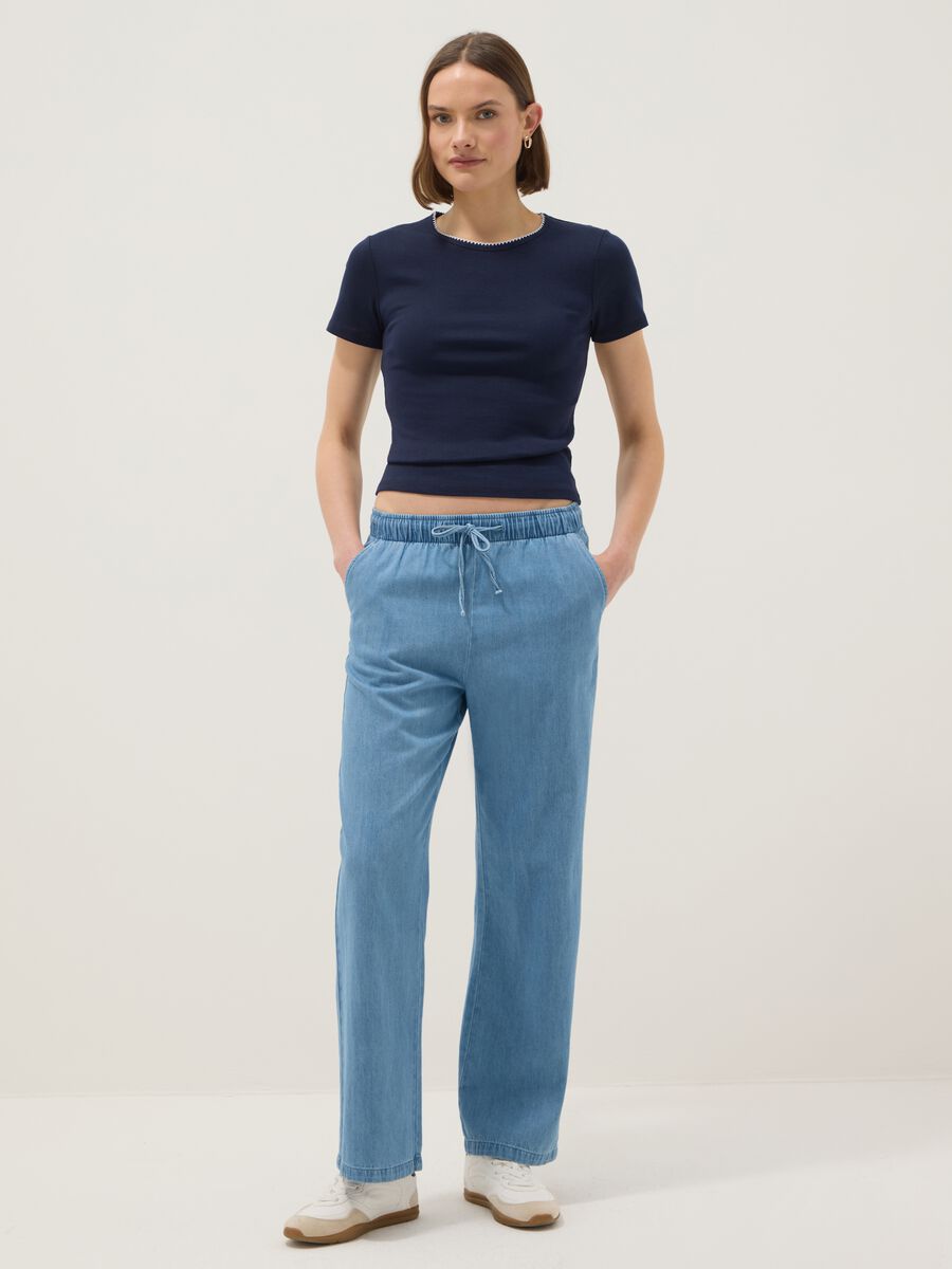 Blue pure cotton regular fit T-shirt with contrast stitching_1