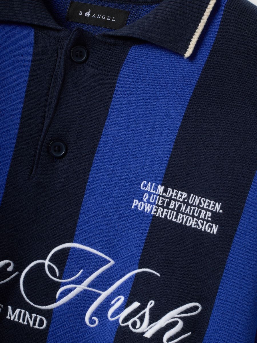 Camisola azul e preta em algod&atilde;o puro com gola polo e corte oversize_5